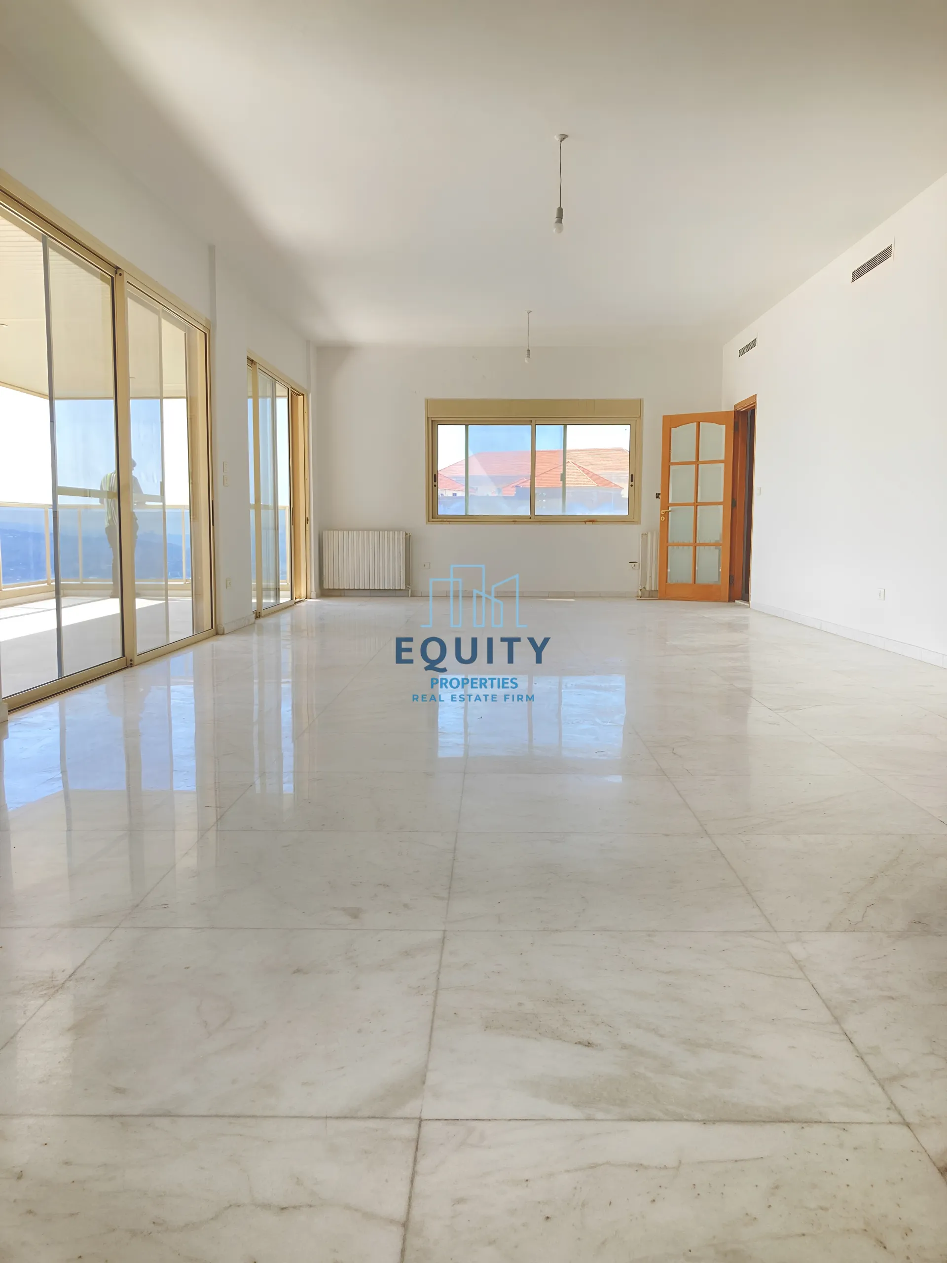 Apartment for Rent in Adma - 4 bed, 5 bath