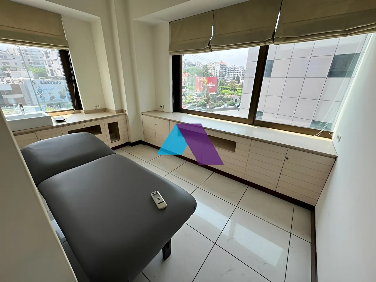 Office for rent in Kaslik