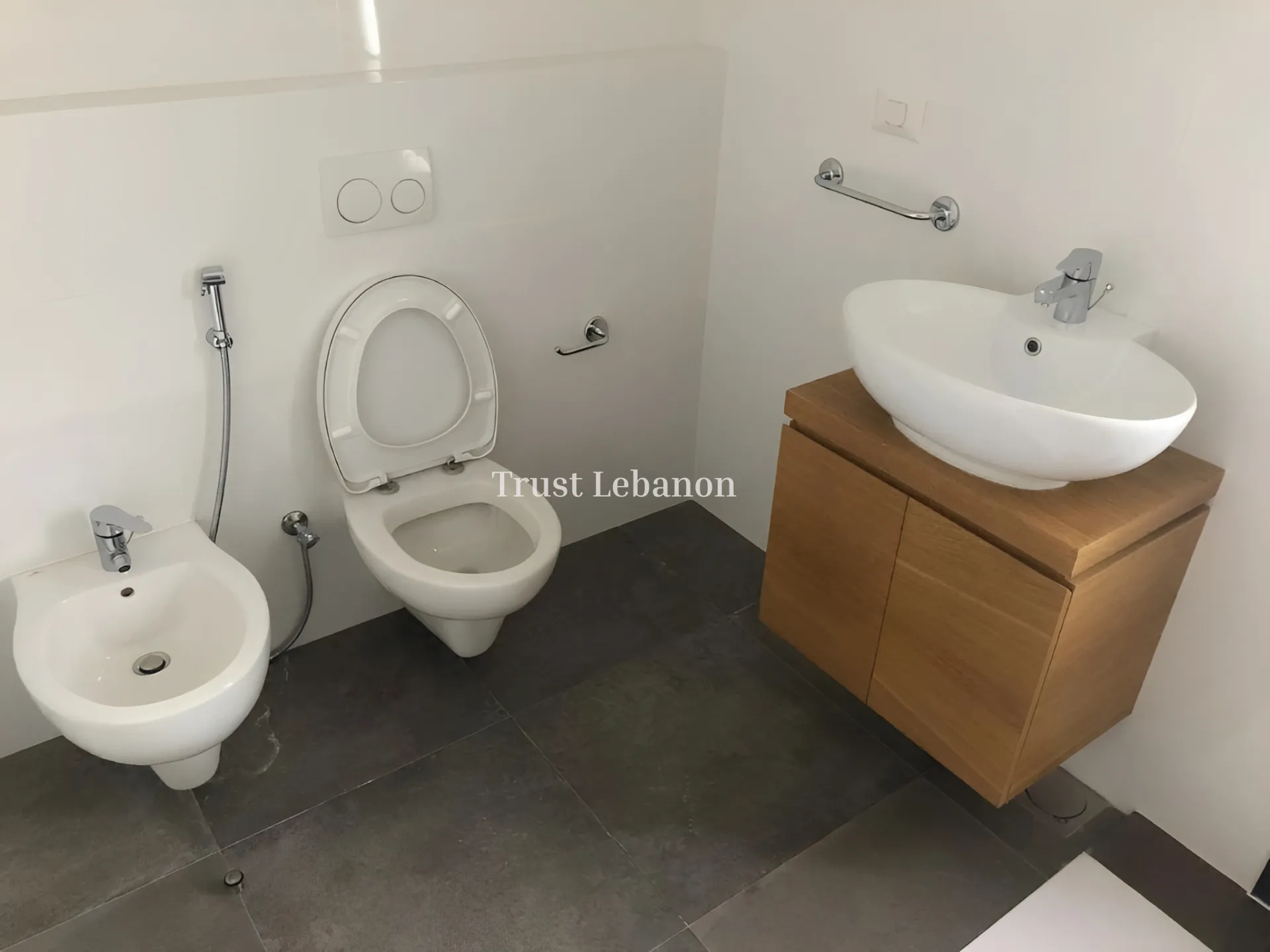 Apartment for sale in Ras Beirut, Beirut, Lebanon