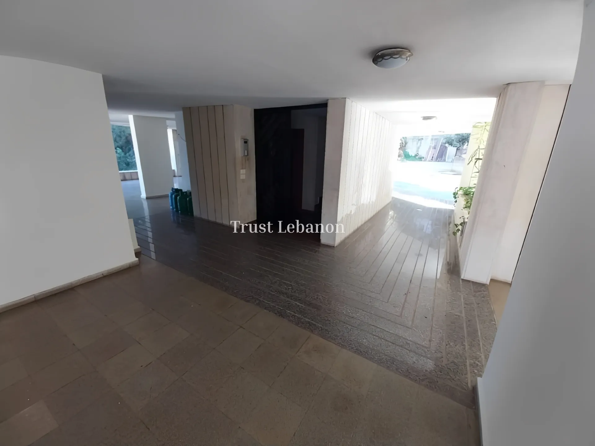 Apartment for sale in Cornet Chahwan, Lebanon
