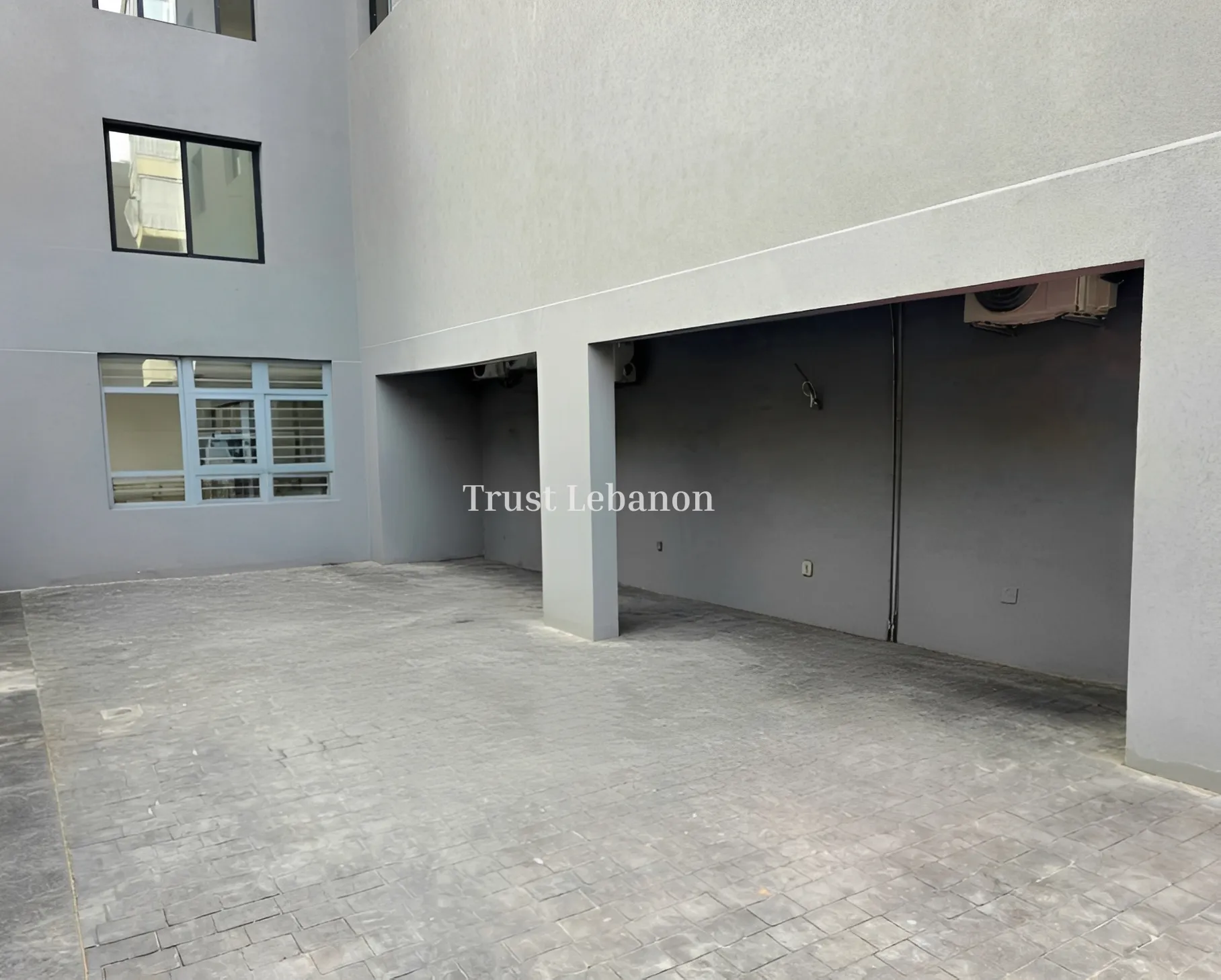 Office for rent in Zalqa, Lebanon