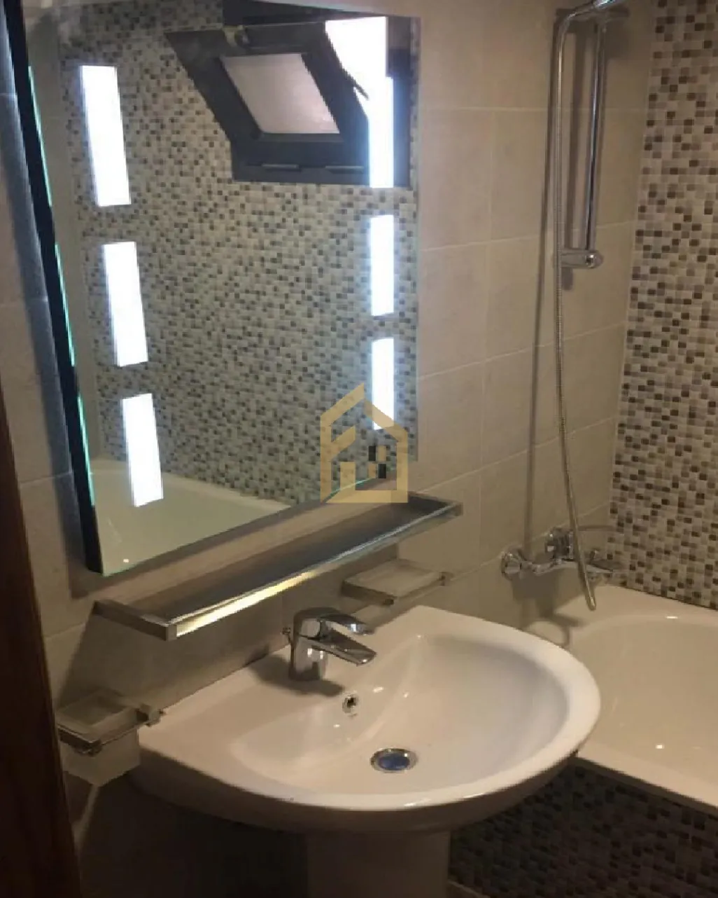 Apartment for sale in Tarik El Jdideh, Bayrut, Lebanon