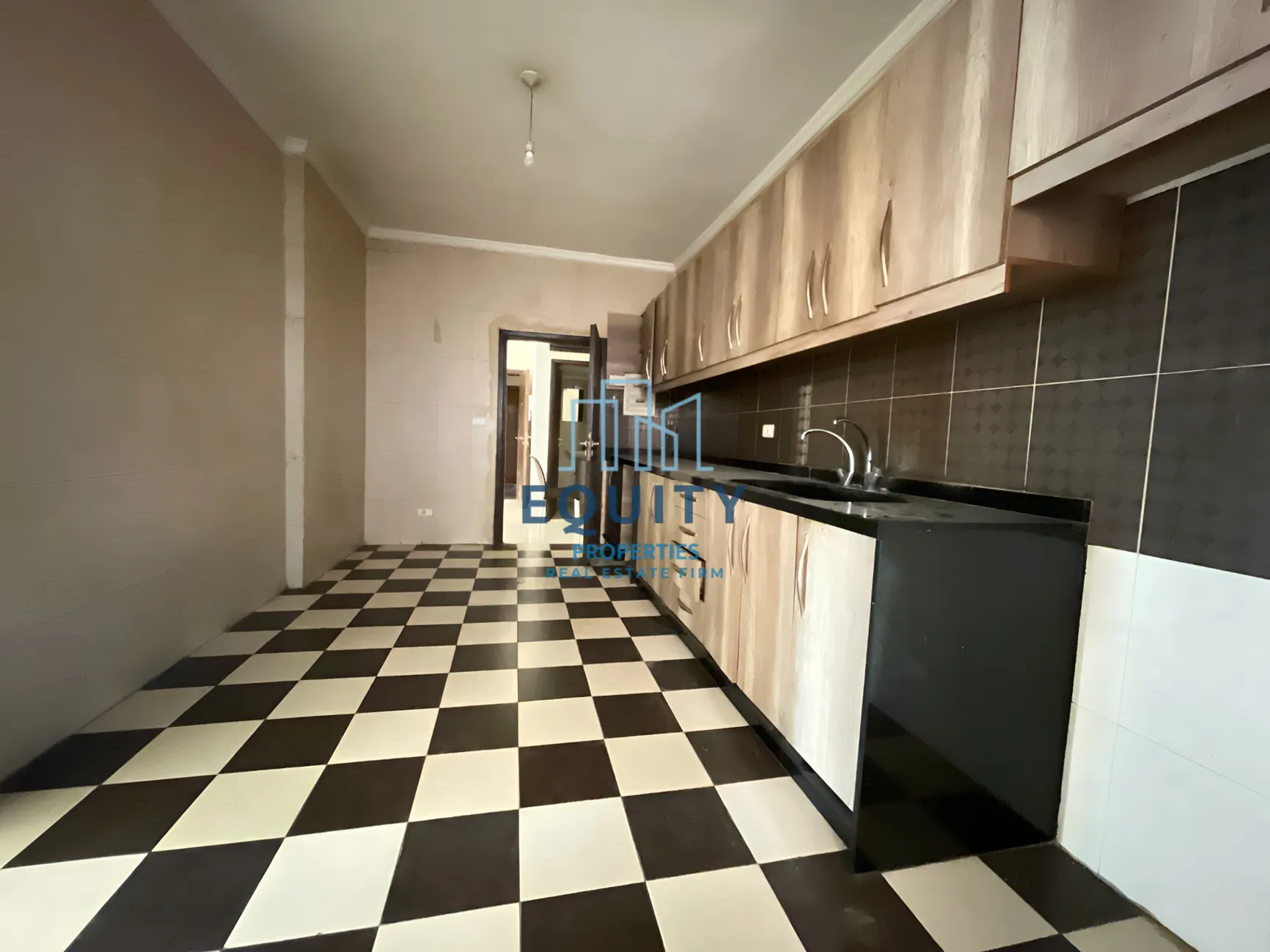 Apartment for sale in Zouk Mikael, Lebanon - 3 bed, 4 bath
