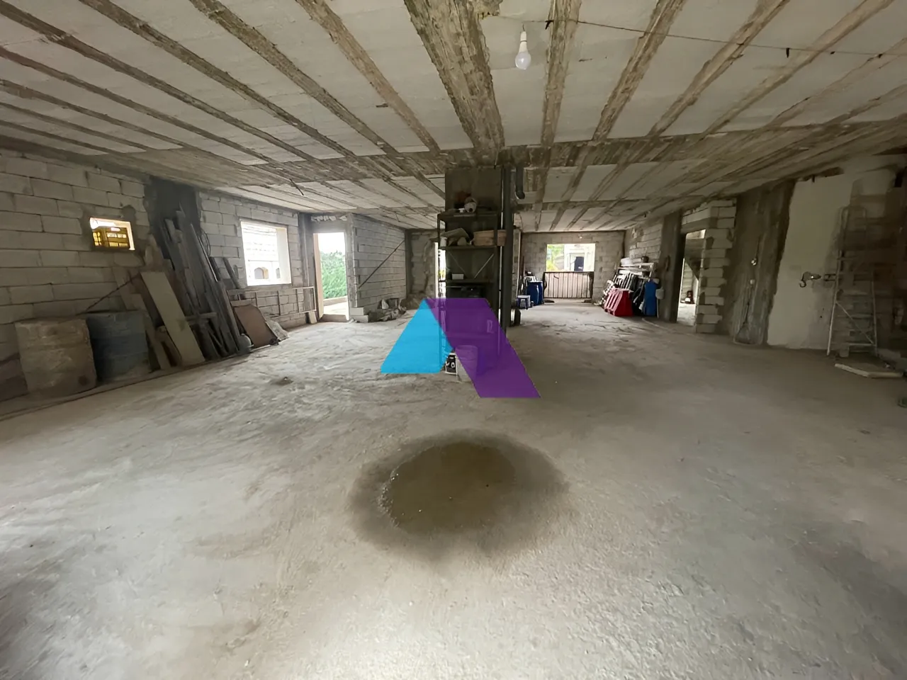 Building for Sale in Daraiya