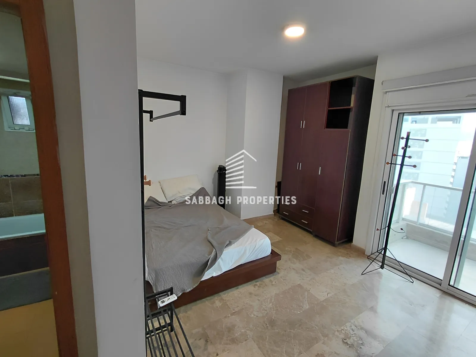 Apartment for rent in Achrafieh