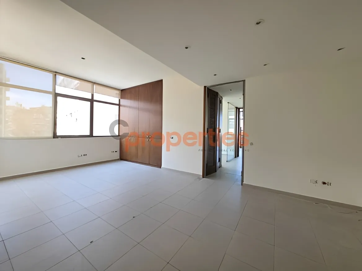 Office for Rent in Jal El Dib