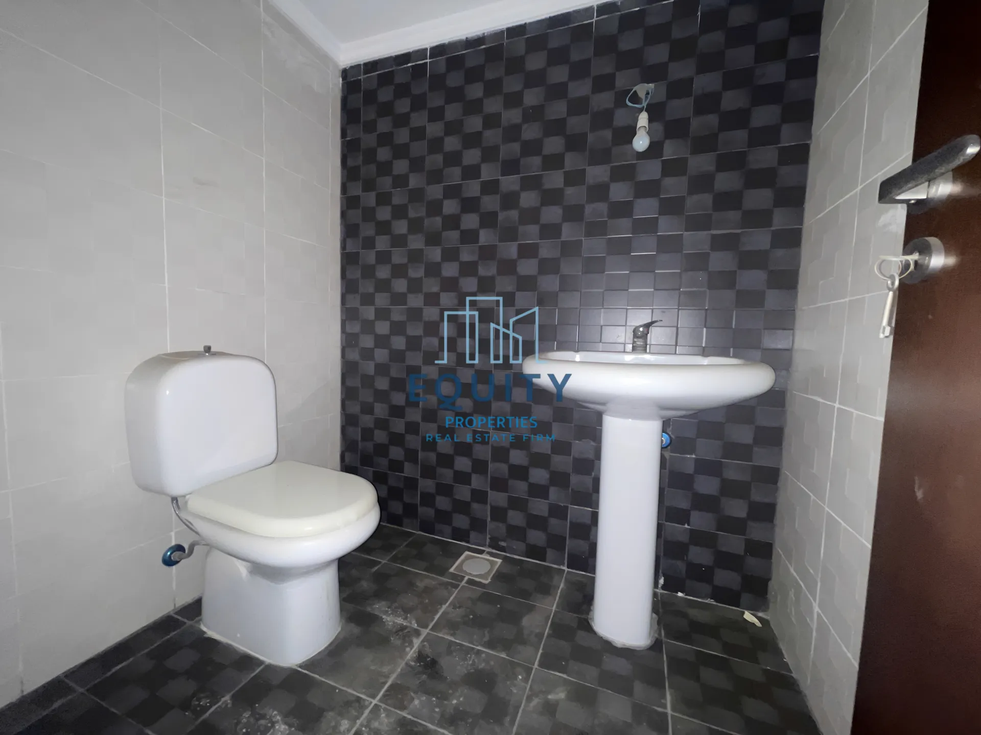 Apartment for rent in Adonis