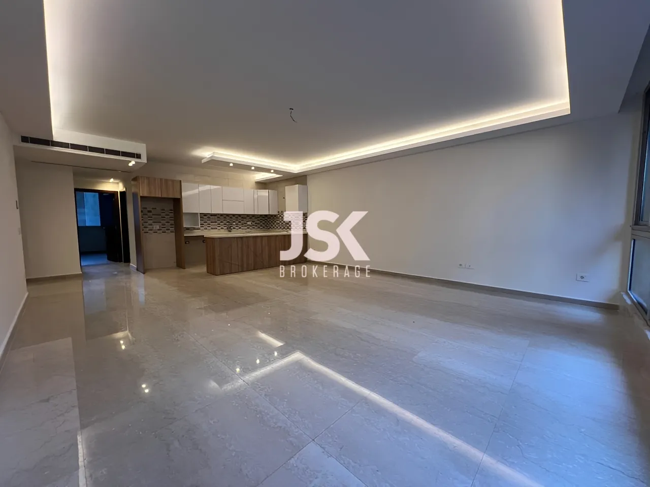 Apartment for Rent in Achrafieh - 2 bed, 2 bath