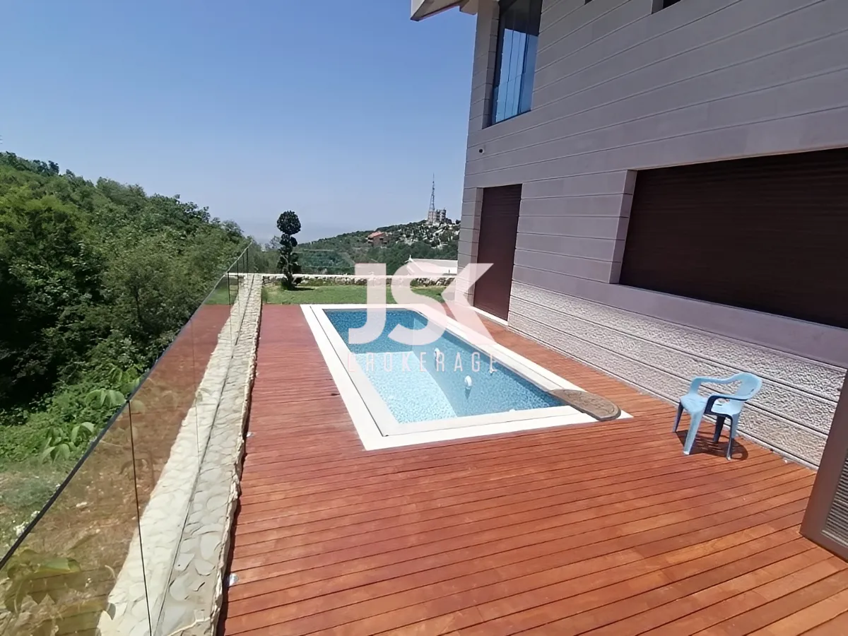 Villa for Sale in Annaya , Lebanon