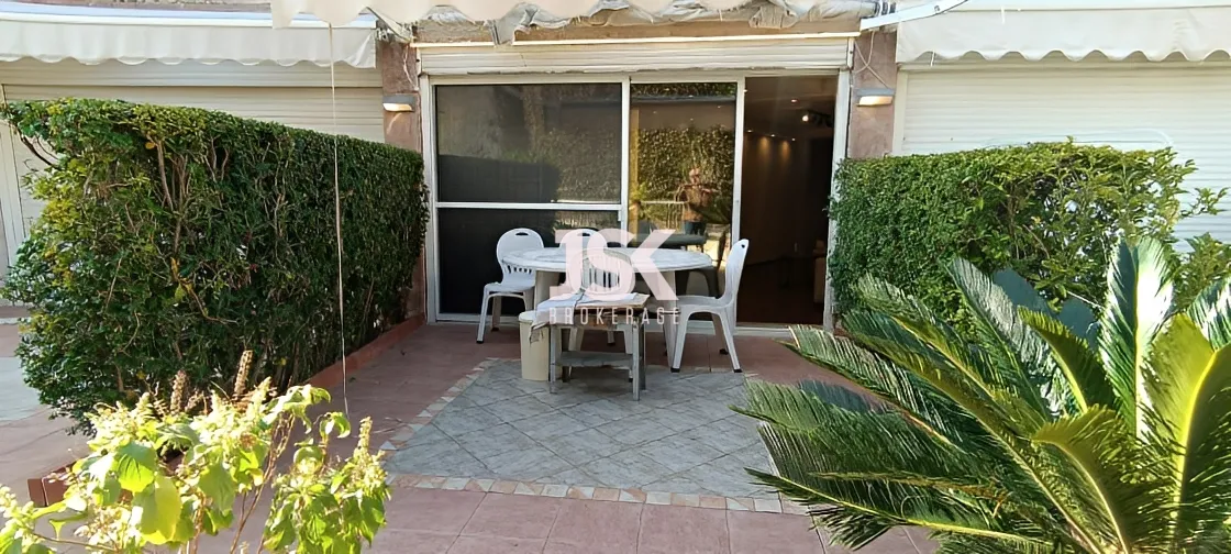 Chalet for Sale in Tabarja