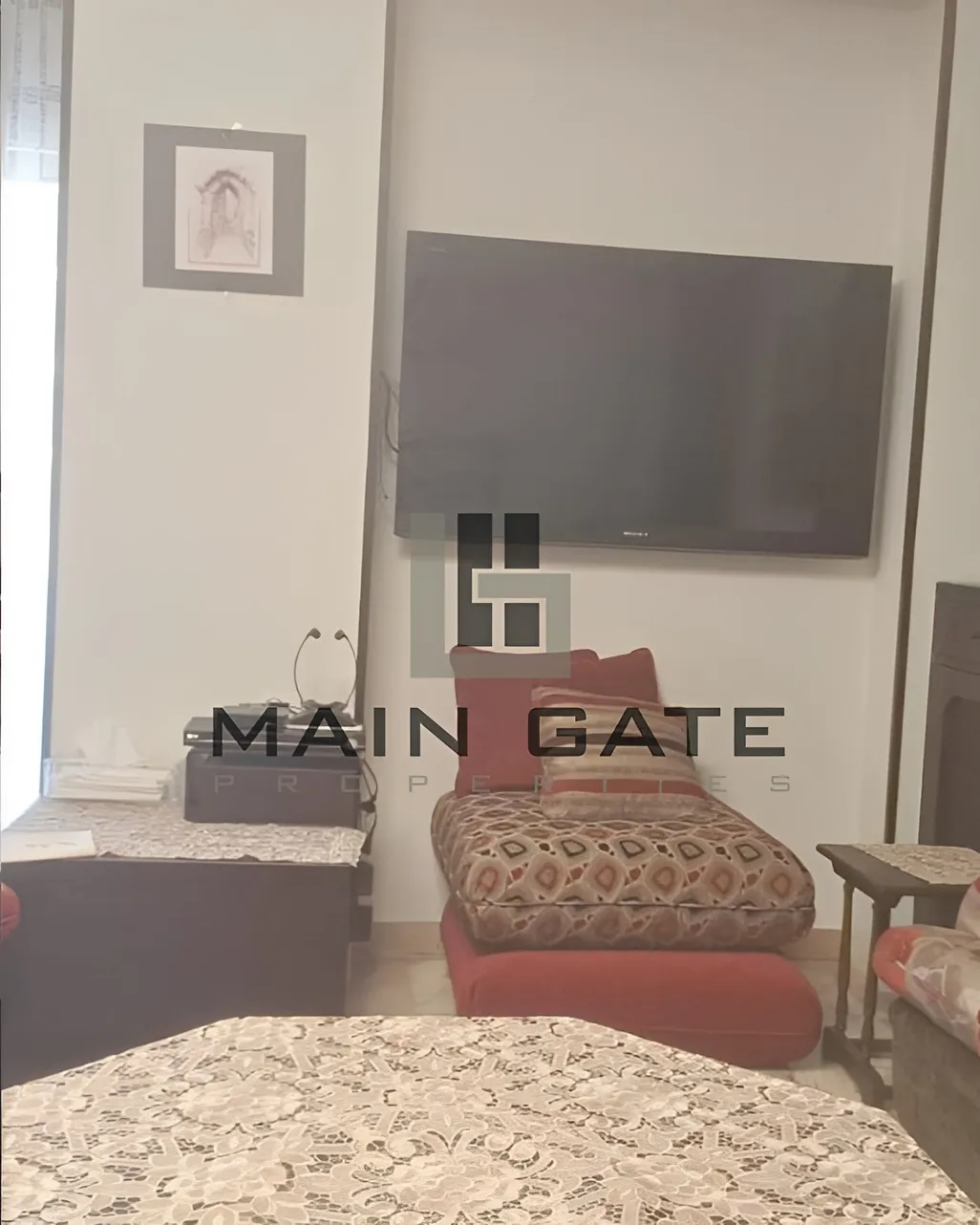 Apartment for rent in Mar Takla