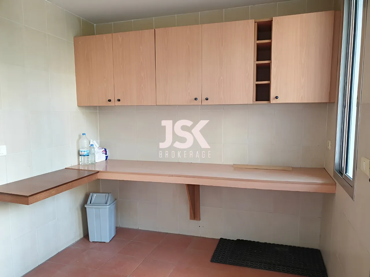 Office for Rent in Achrafieh