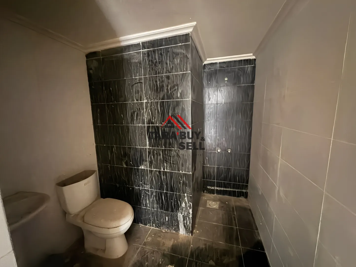 Apartment for Sale in Bouar, Lebanon - 3 bed, 2 bath