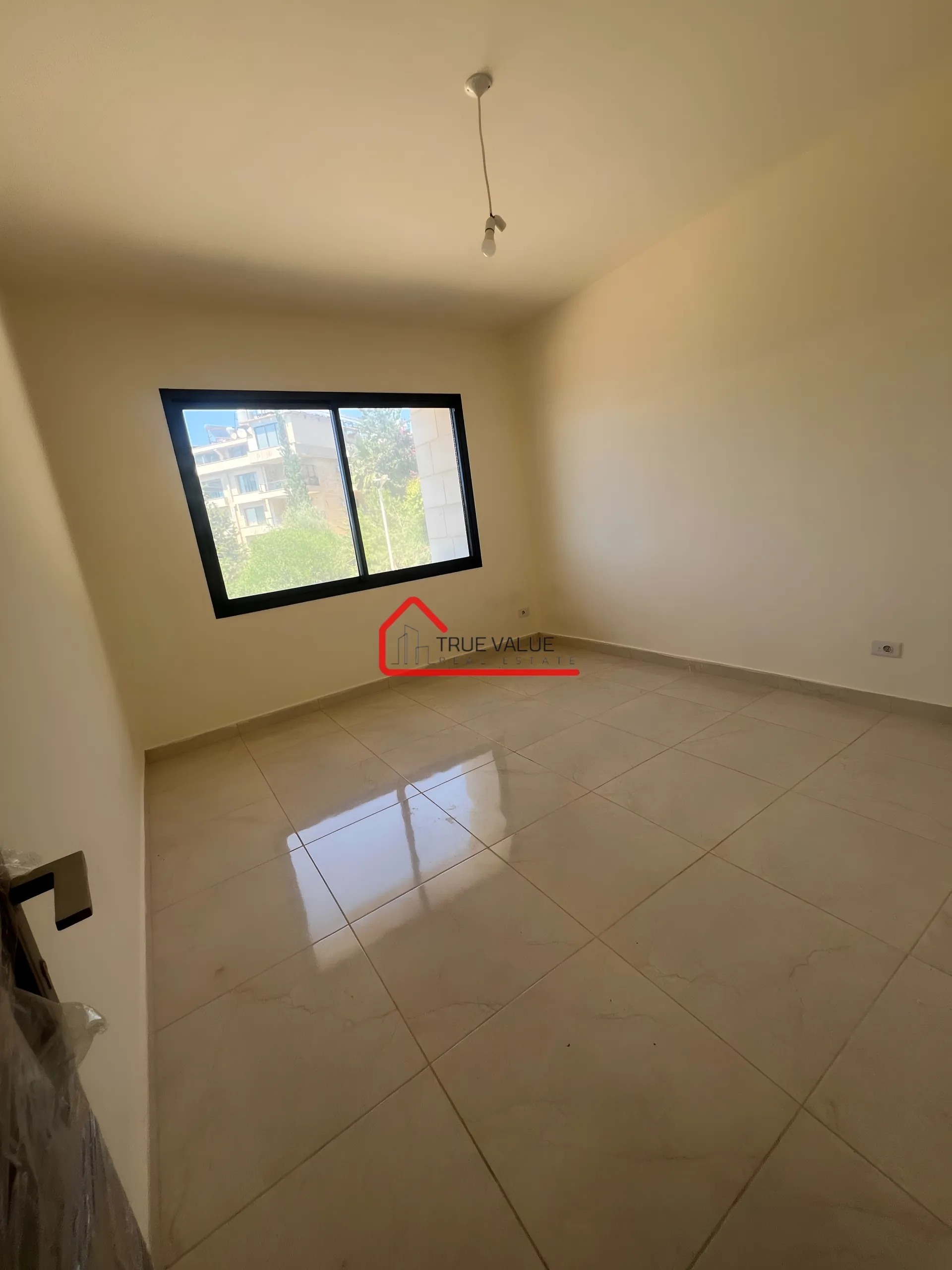 Apartment for sale in Dawhet el hoss, aley, lebanon