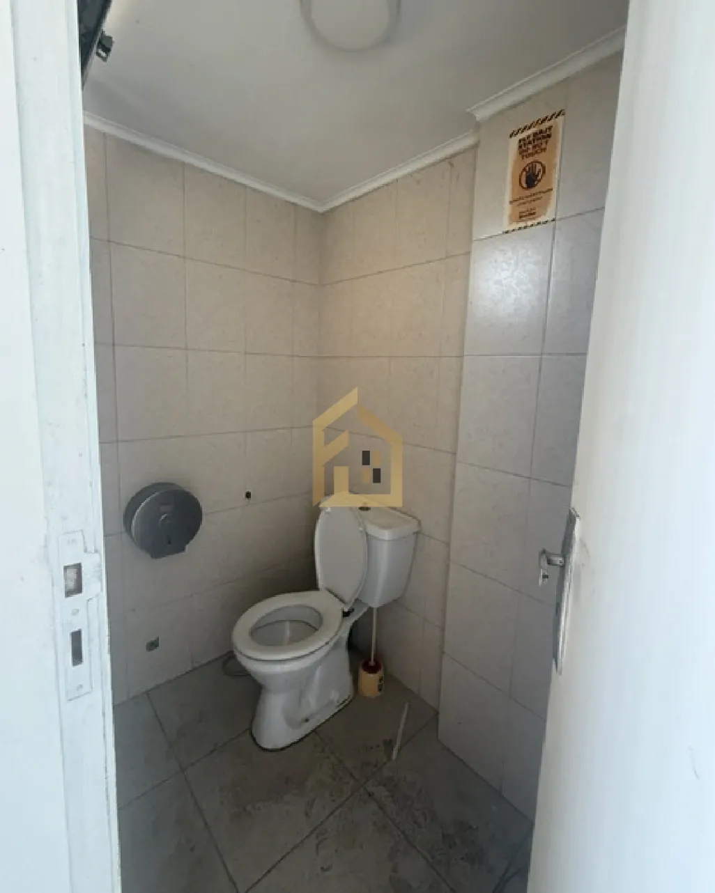 Shop for rent in Zouk Mosbeh, Lebanon