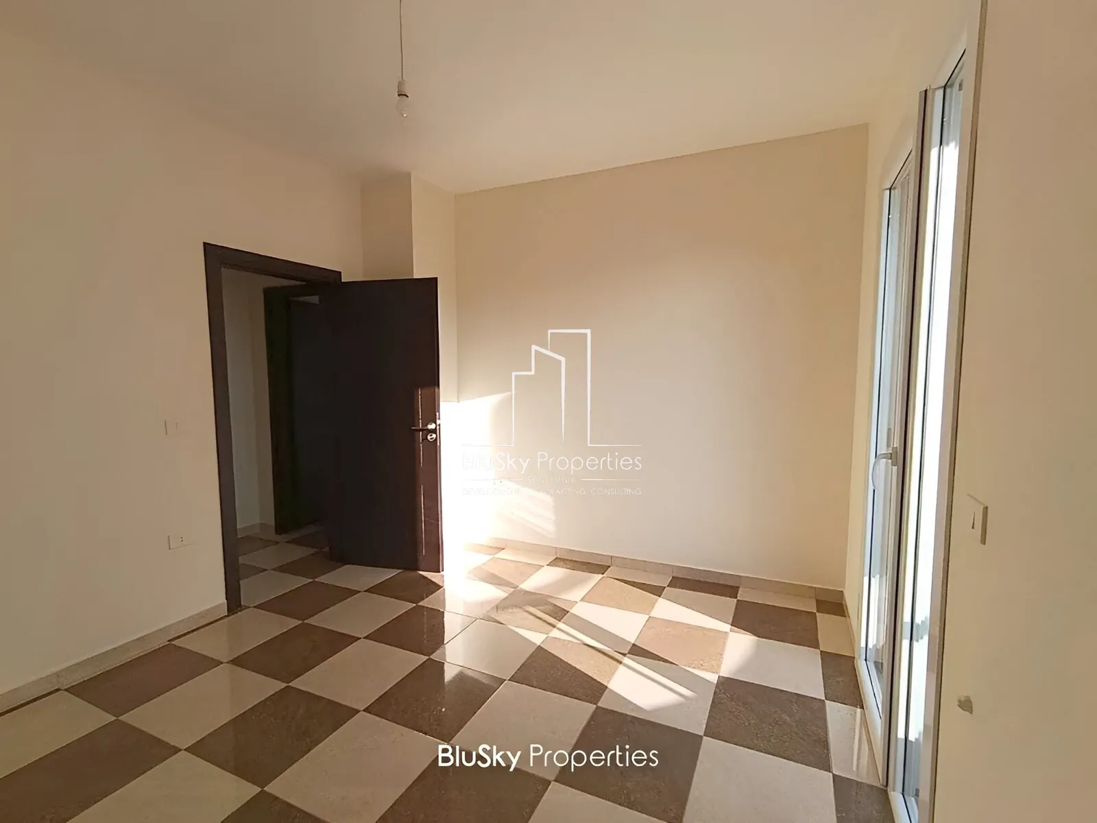Apartment for Sale in Halat