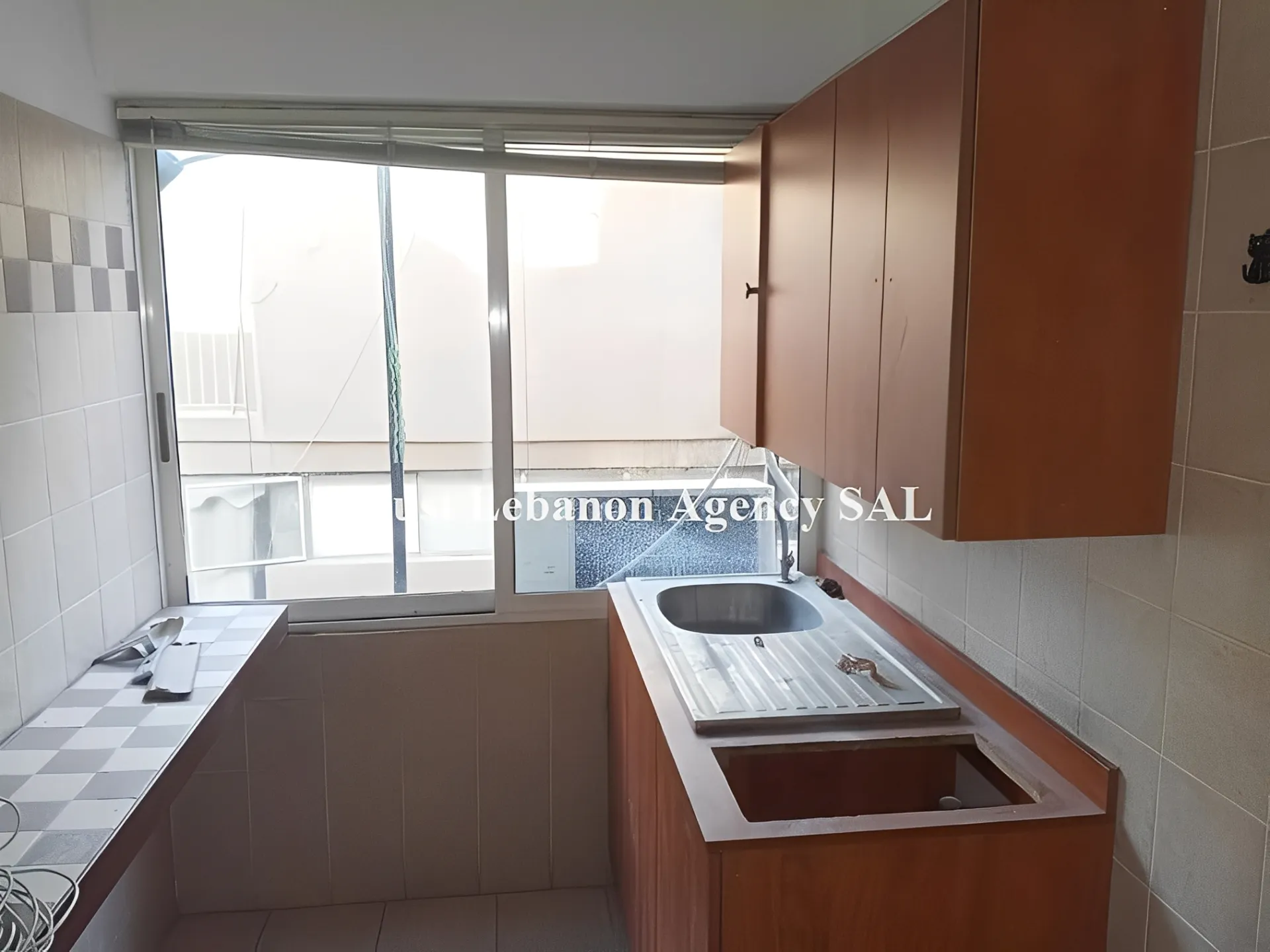 Office for rent in Beirut, Badaro