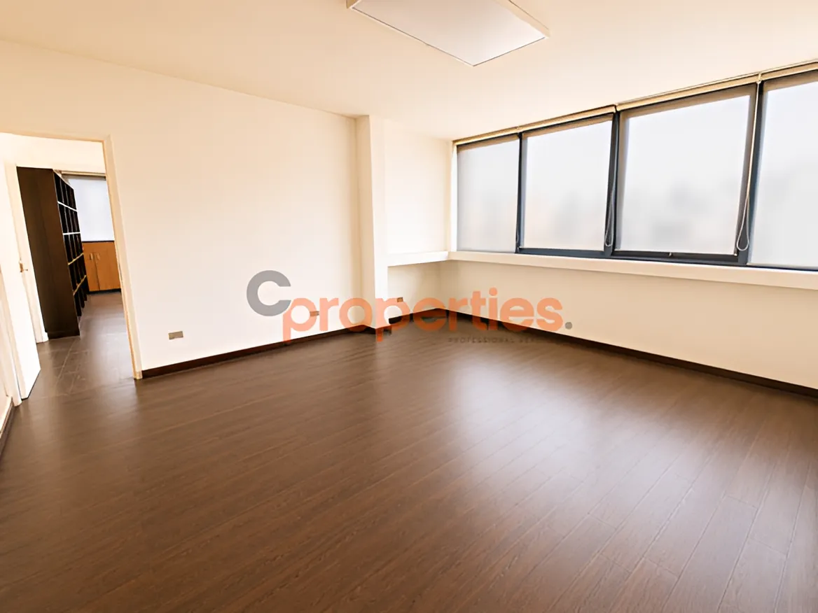 Office for Rent in Zalqa