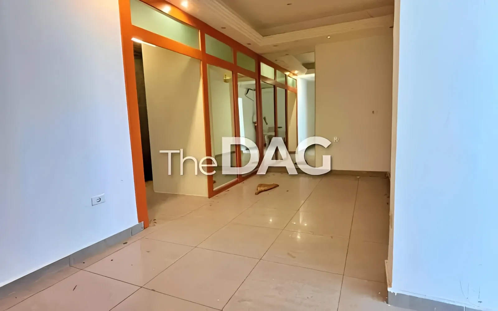 Shop for rent in Jdeideh
