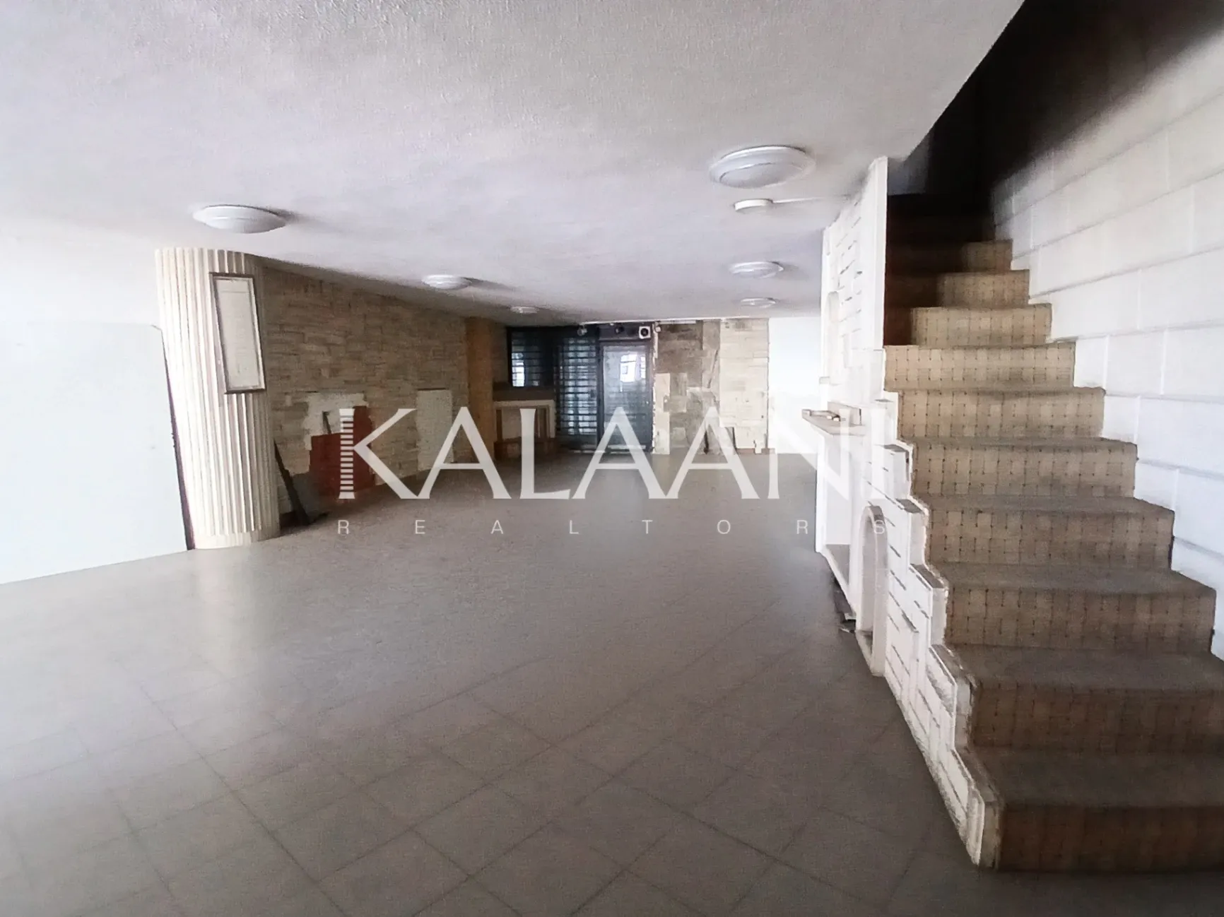 Showroom for sale in Hazmieh, Lebanon