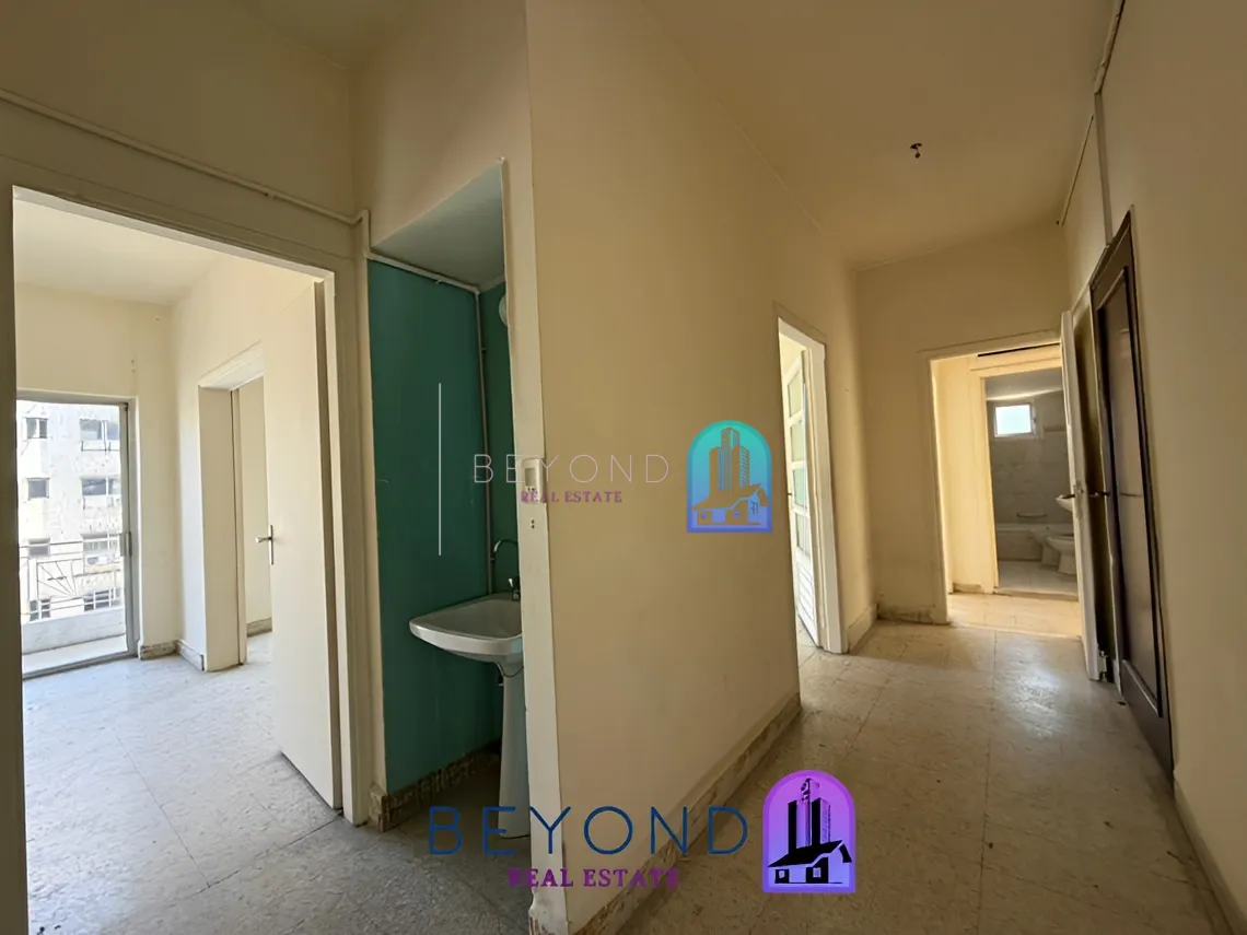 Apartment for sale in Hamra, Beirut, Lebanon - 2 bed, 2 bath