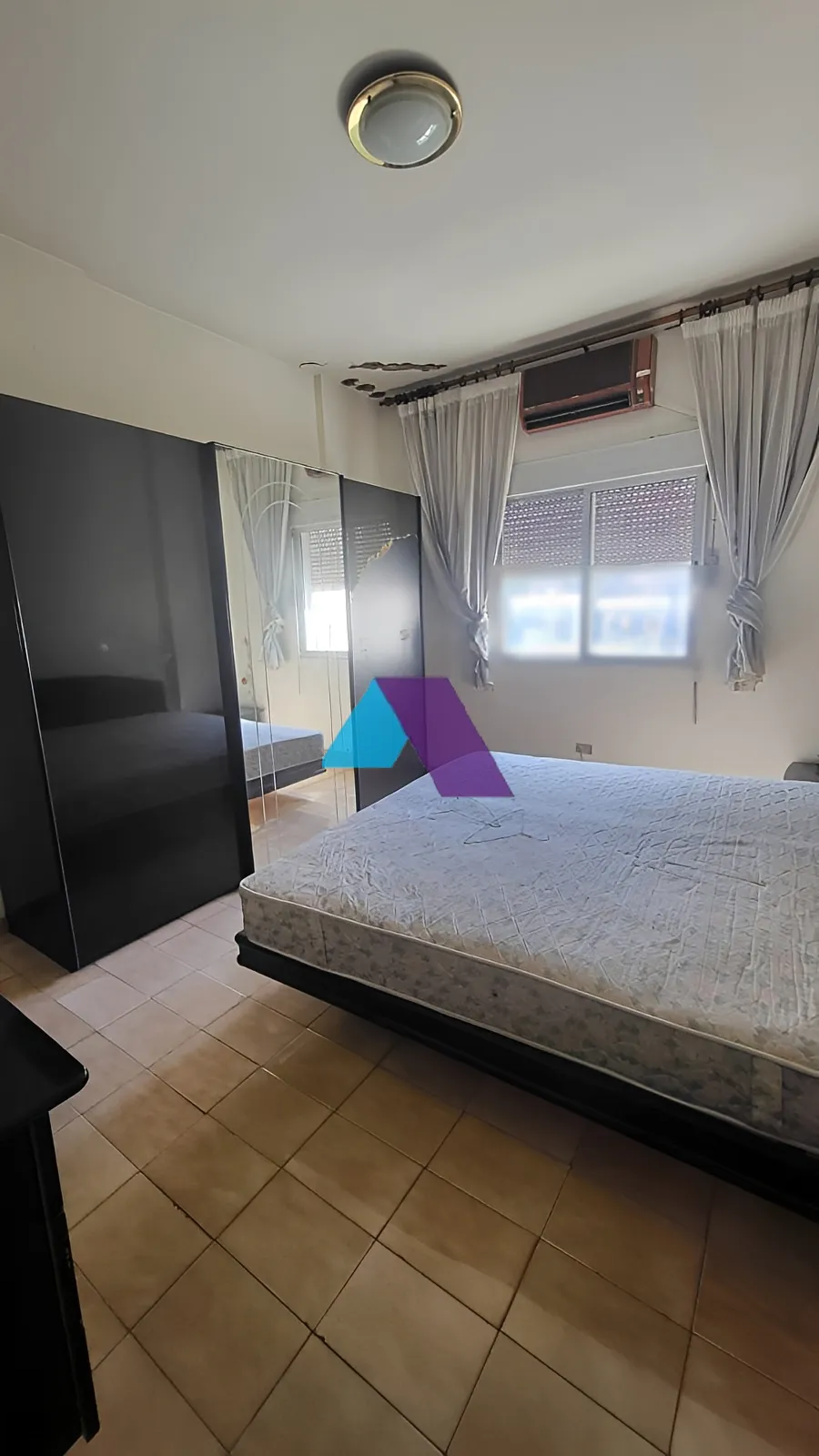 Apartment for Sale in Haret Sakher