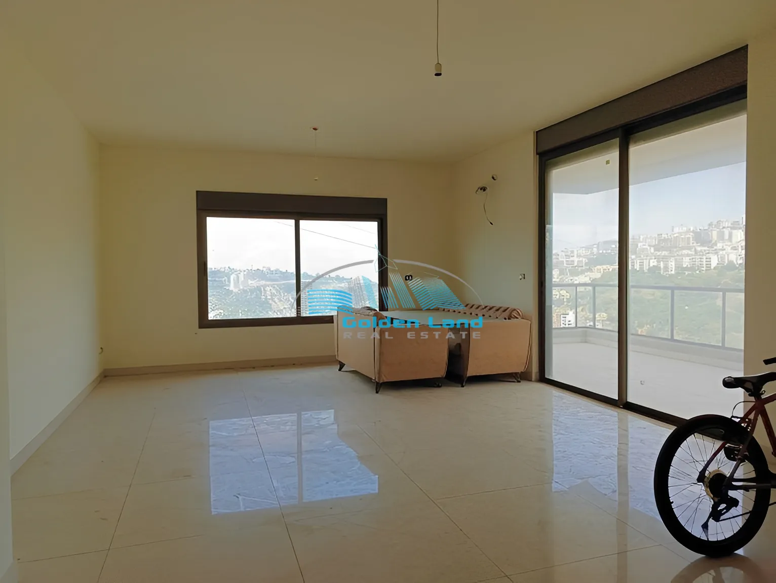 Apartment for Sale in Montiverdi, Lebanon - 3 bed, 3 bath