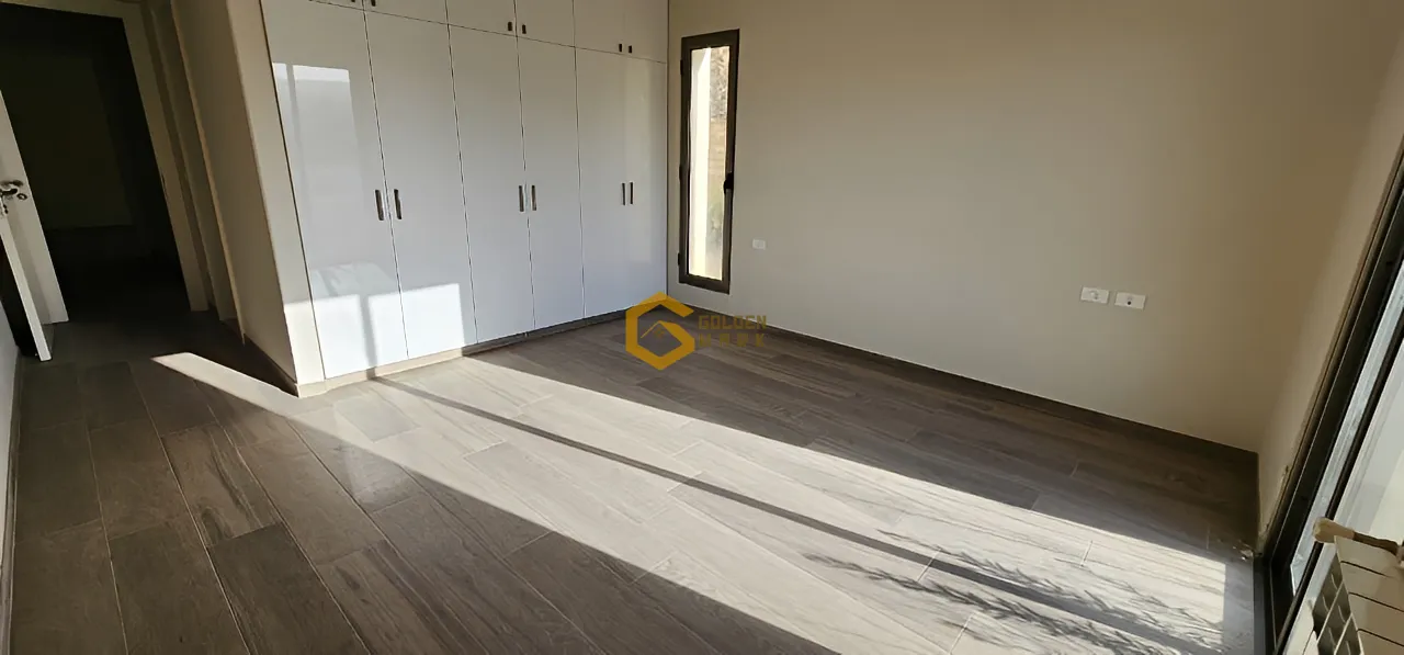 Apartment for Sale in Ain Saadeh