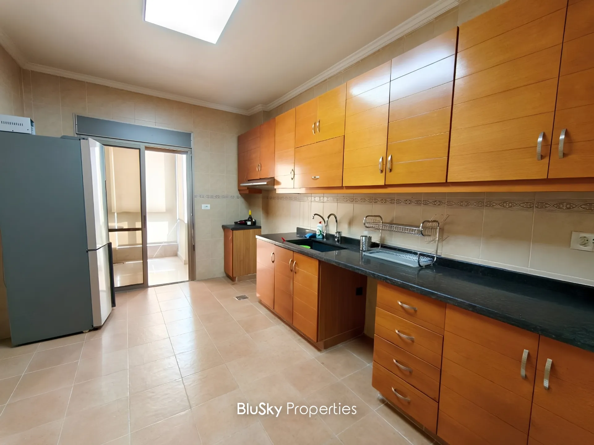 Apartment for rent in Jdeideh, lebanon