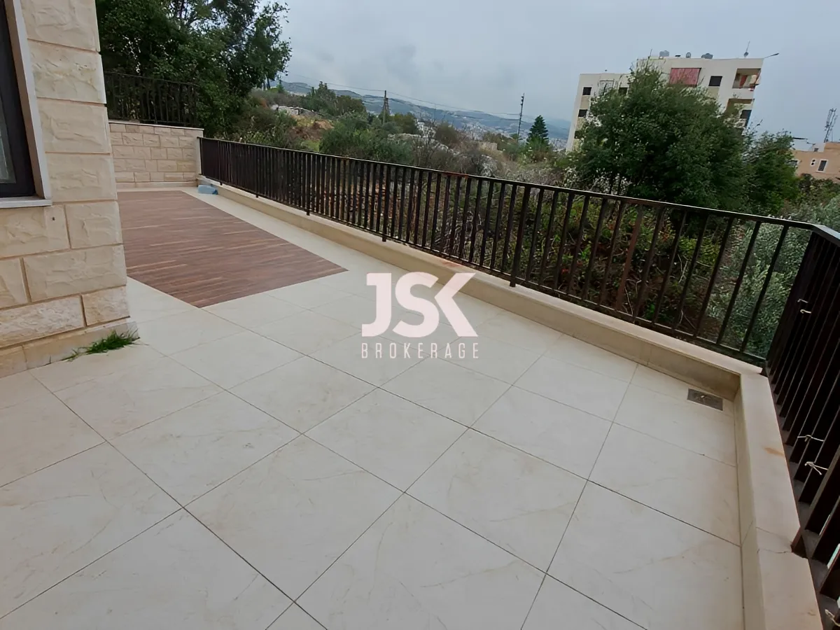 Apartment for Sale in Aamchit