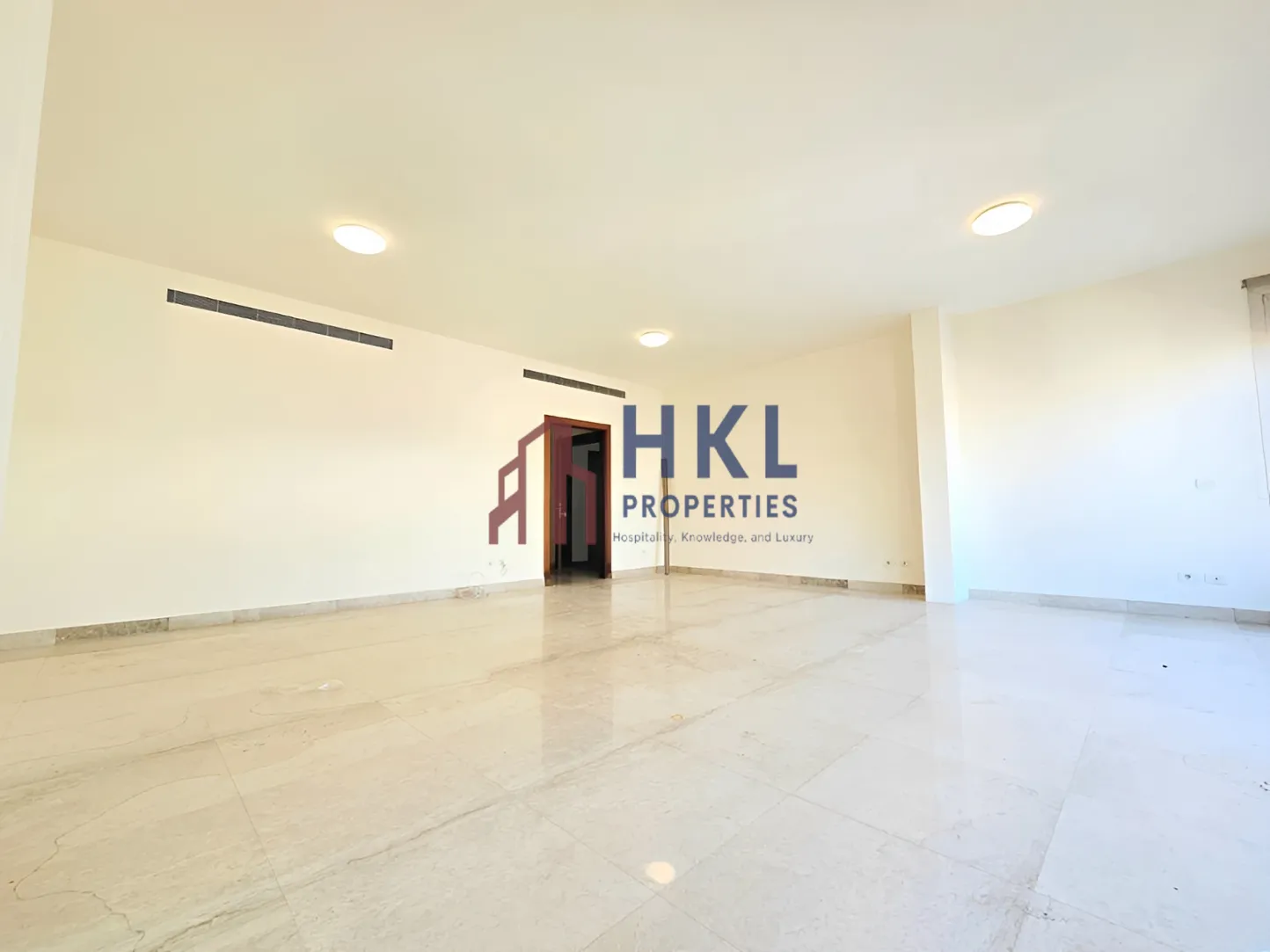 Apartment for sale in Hamra