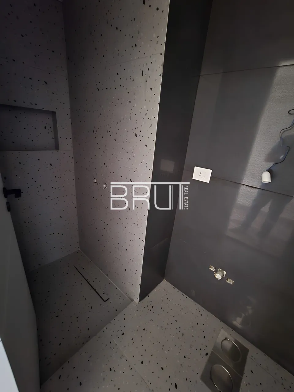 Apartment for Sale in Feitroun - 3 bed, 3 bath