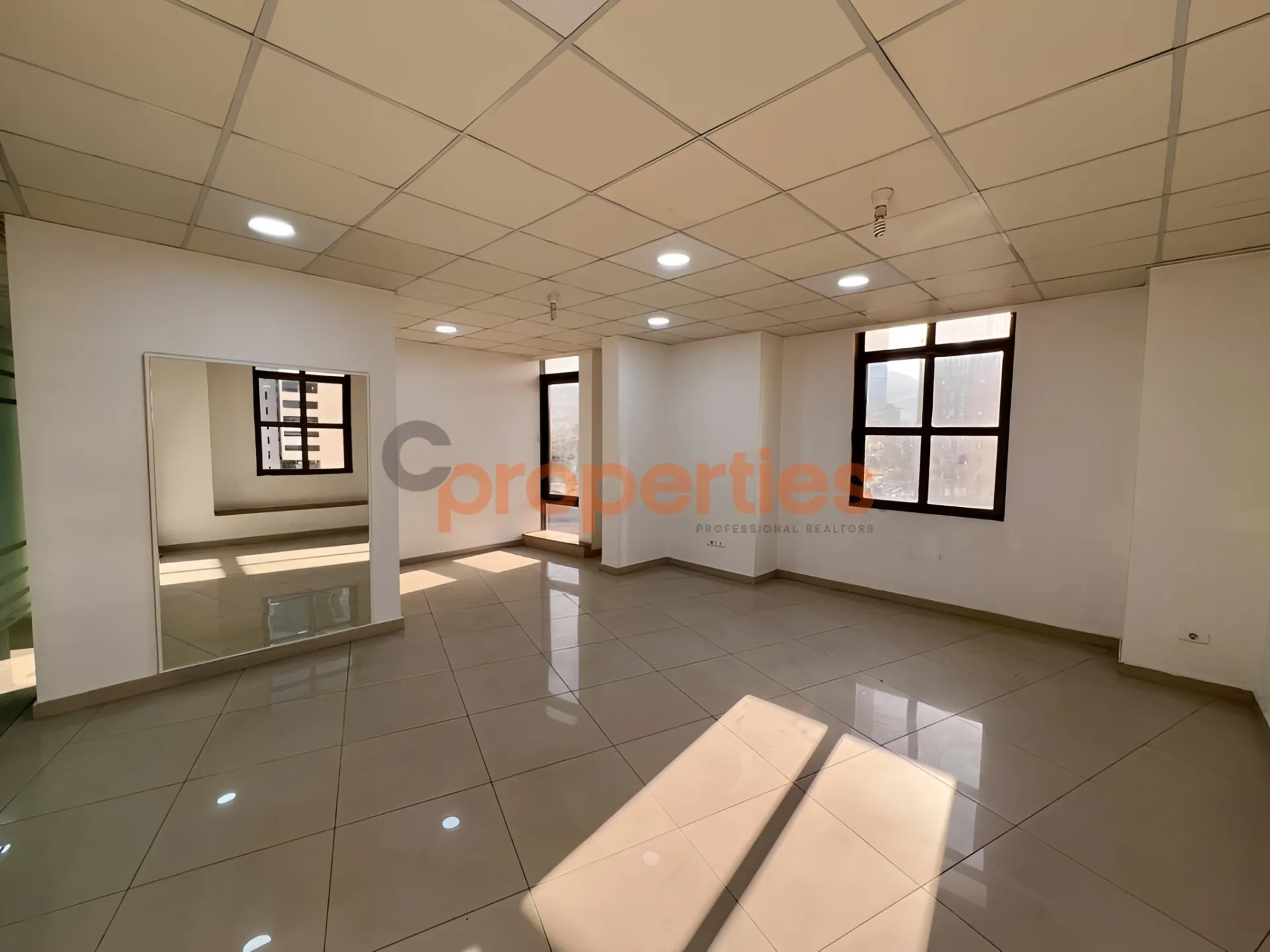 Office for rent in Dekwaneh