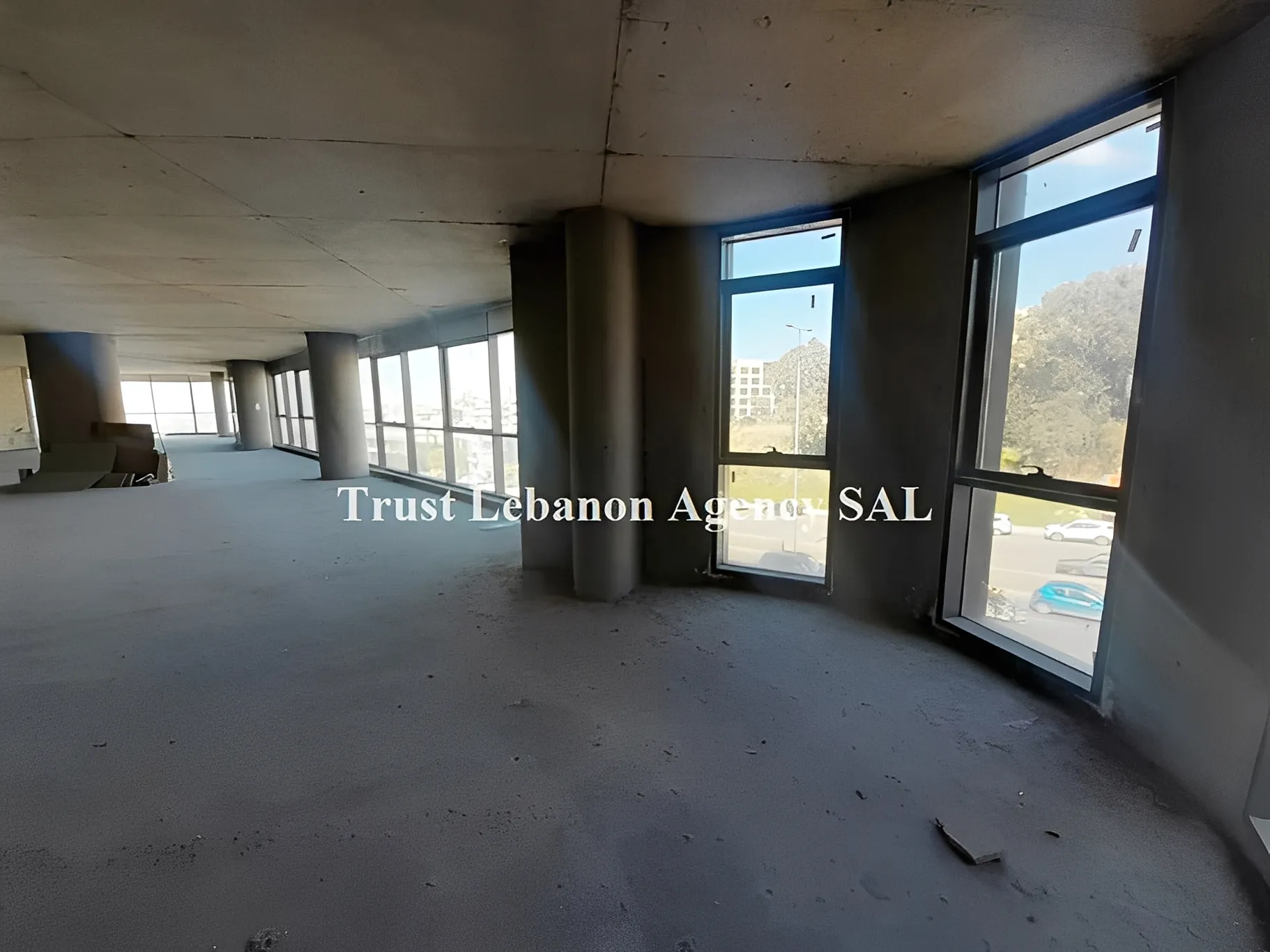 Office for rent in Baabda, Hazmieh