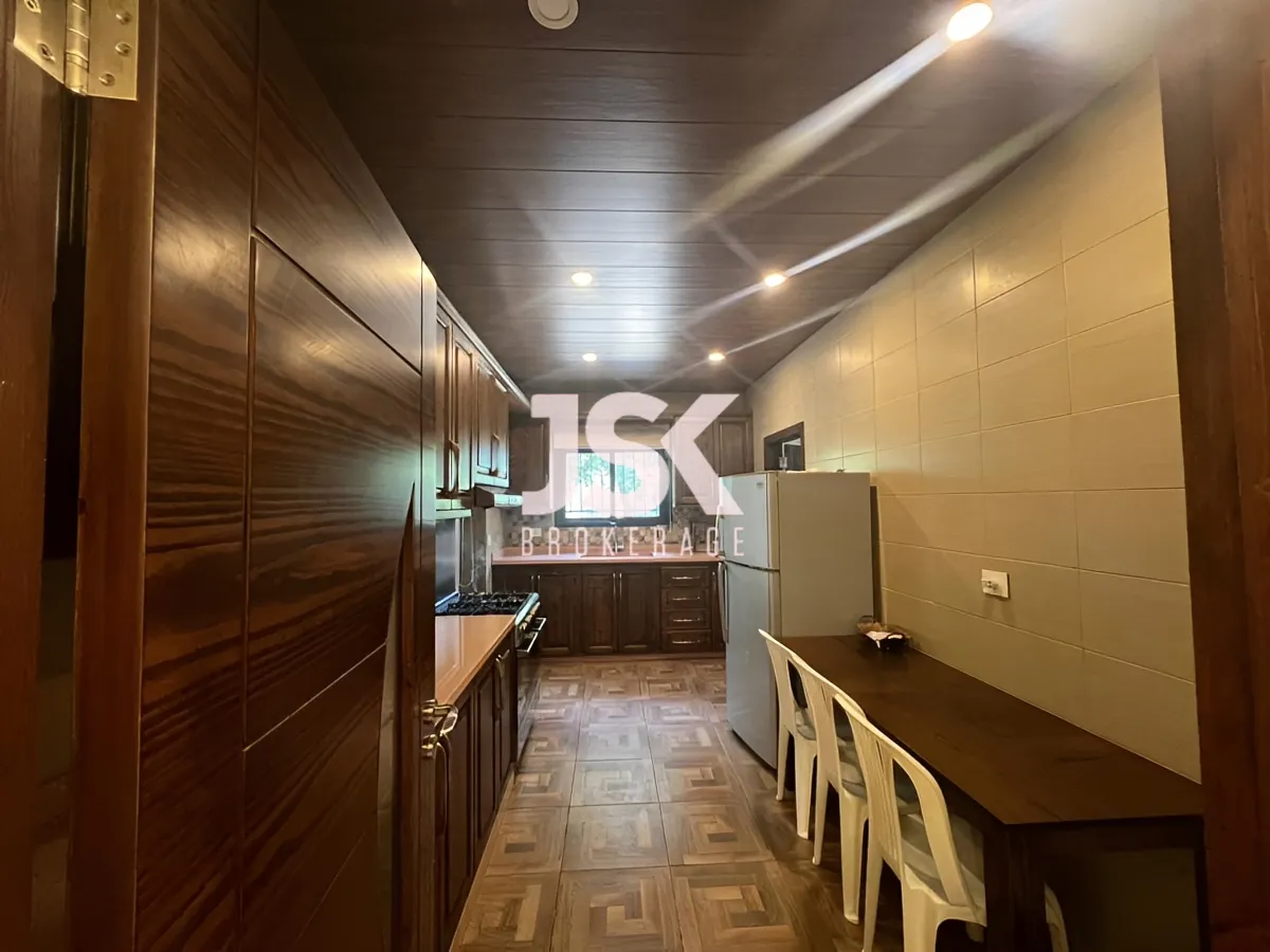 Apartment for Sale in Aatchane, Lebanon - 3 bed, 3 bath