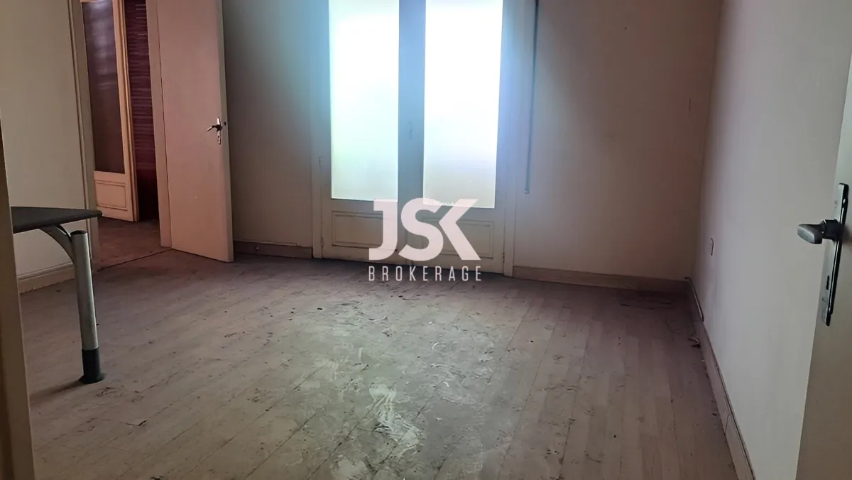 Office for rent in Sanayeh, Beirut, Lebanon