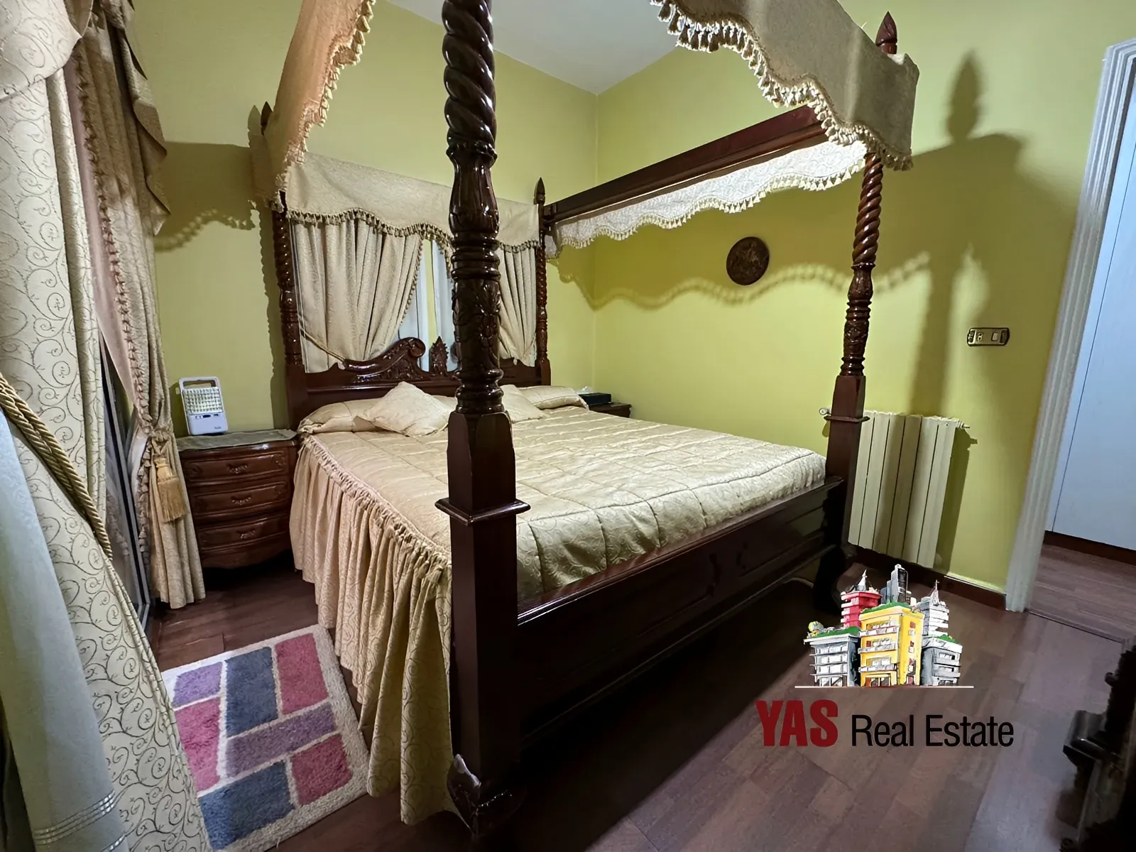 Apartment for Sale in Adonis - 3 bed, 3 bath