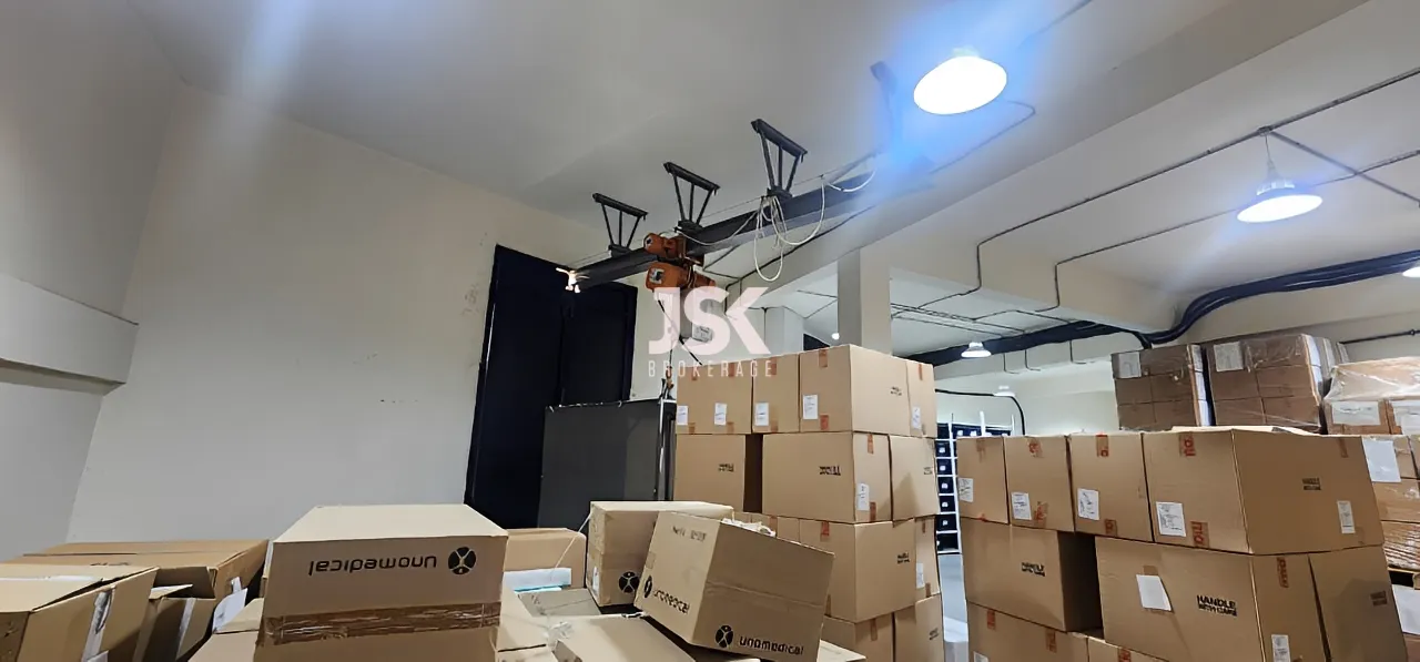 Building for Rent in Baabda