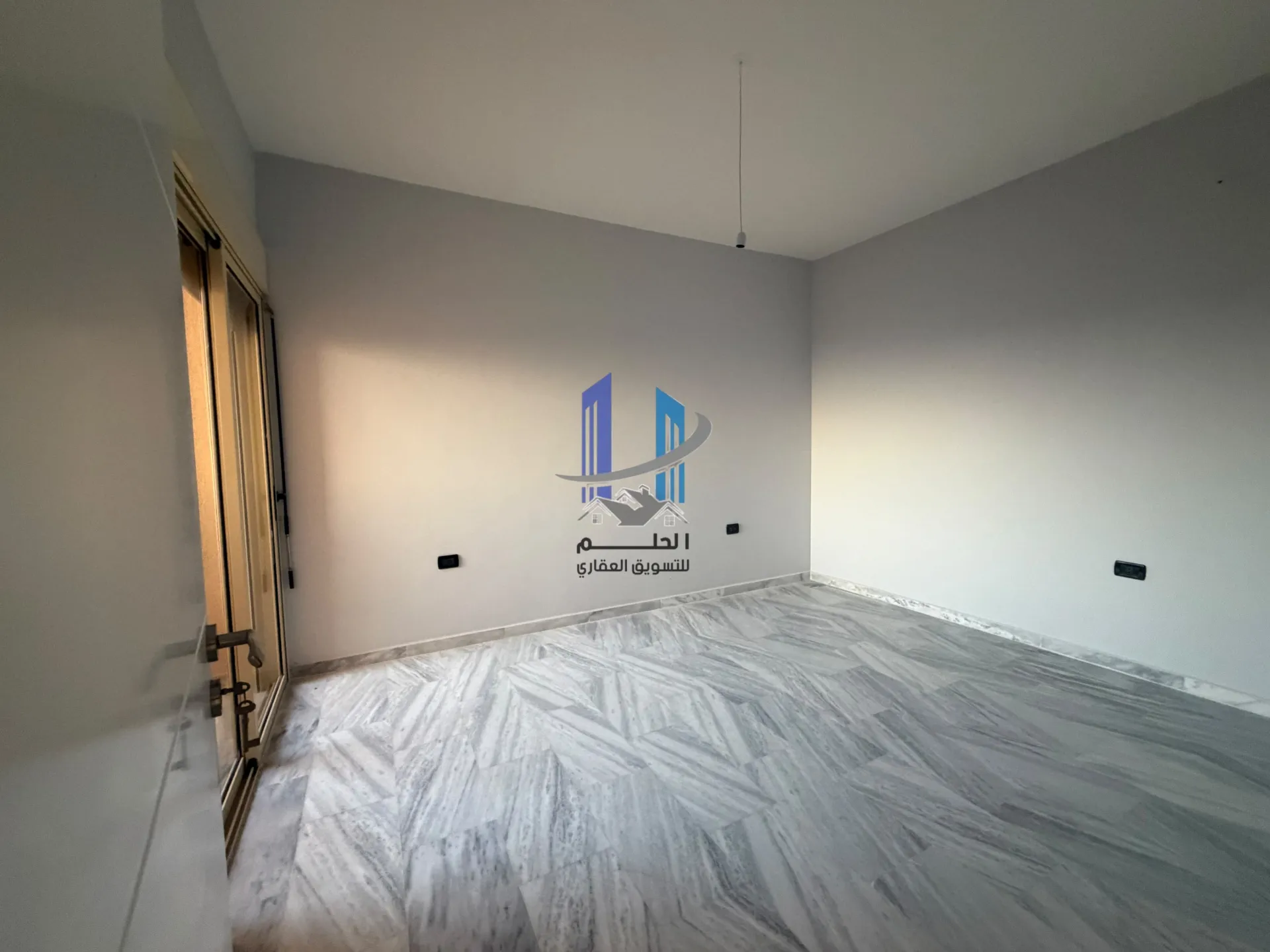 شقة for sale in بشامون، لبنان