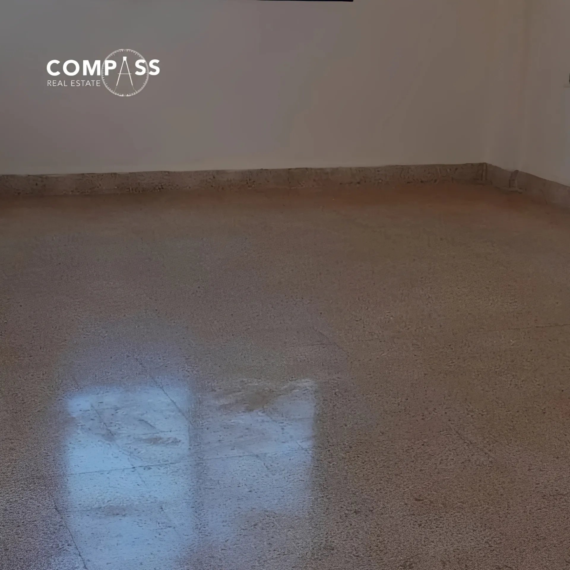 Apartment for rent in Achrafieh, Beirut, Lebanon - 2 bed, 2 bath