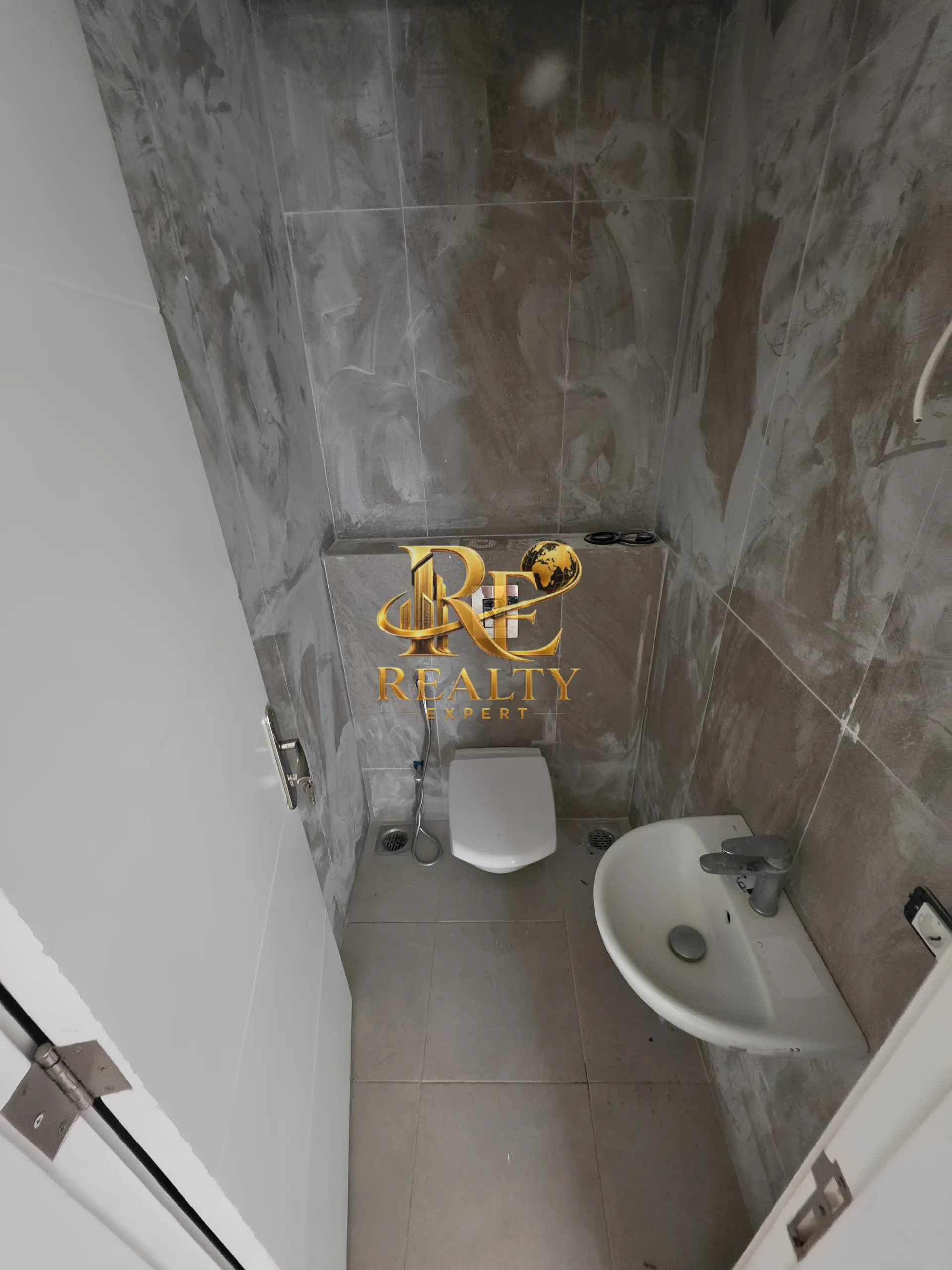 Apartment for sale in Aaramoun