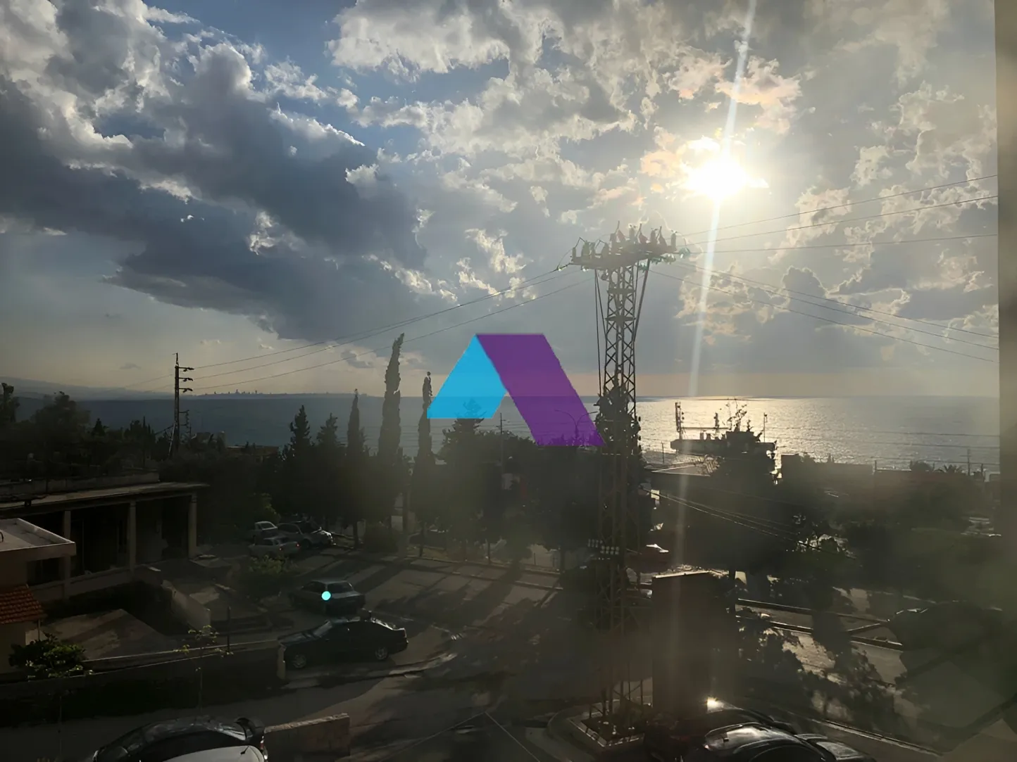 Showroom for rent in Jbeil