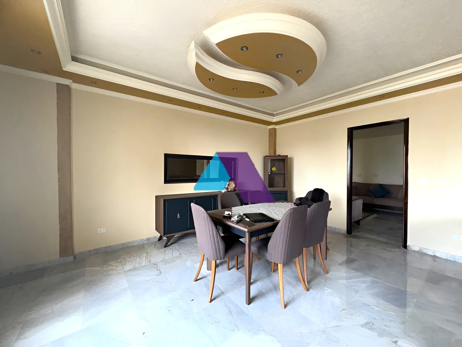 Apartment for Sale in Haret Sakher