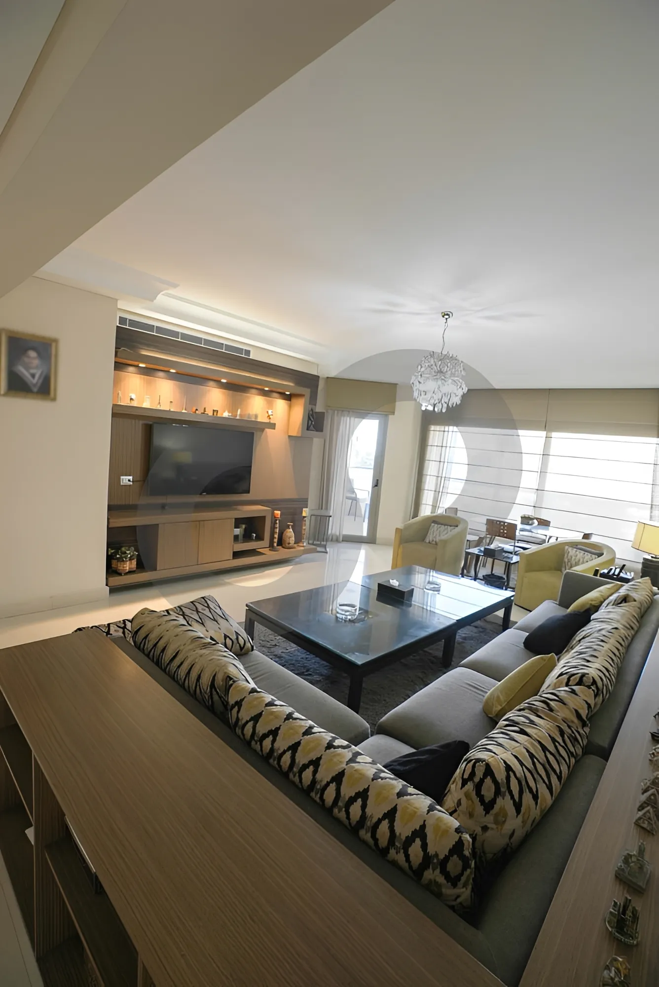 Apartment for Sale in Ain Al Mraiseh