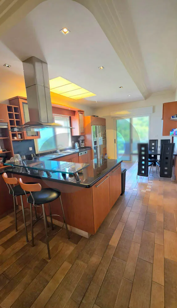 Building for Rent in Kfar Hbab