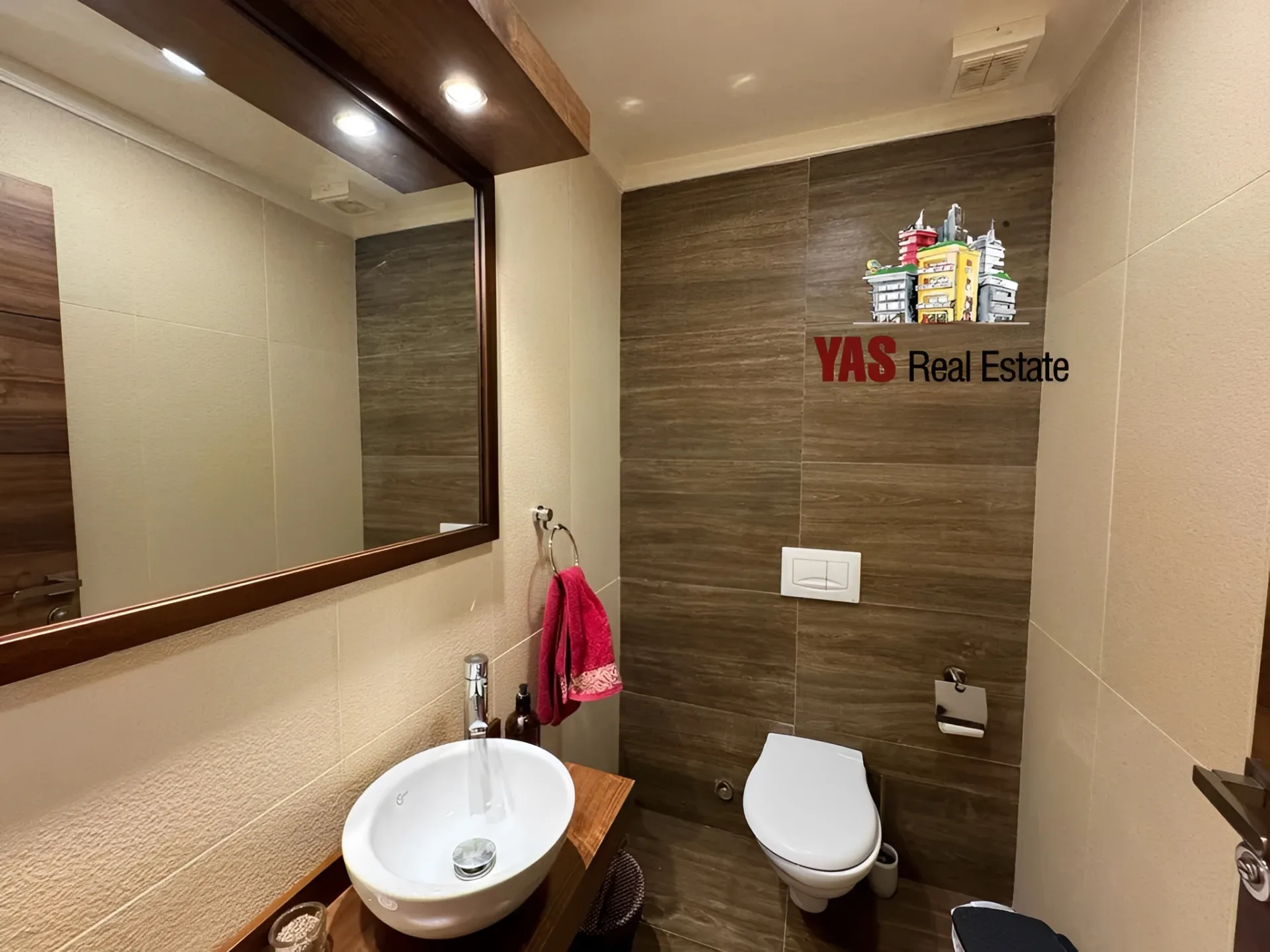 Apartment for Sale in Ballouneh