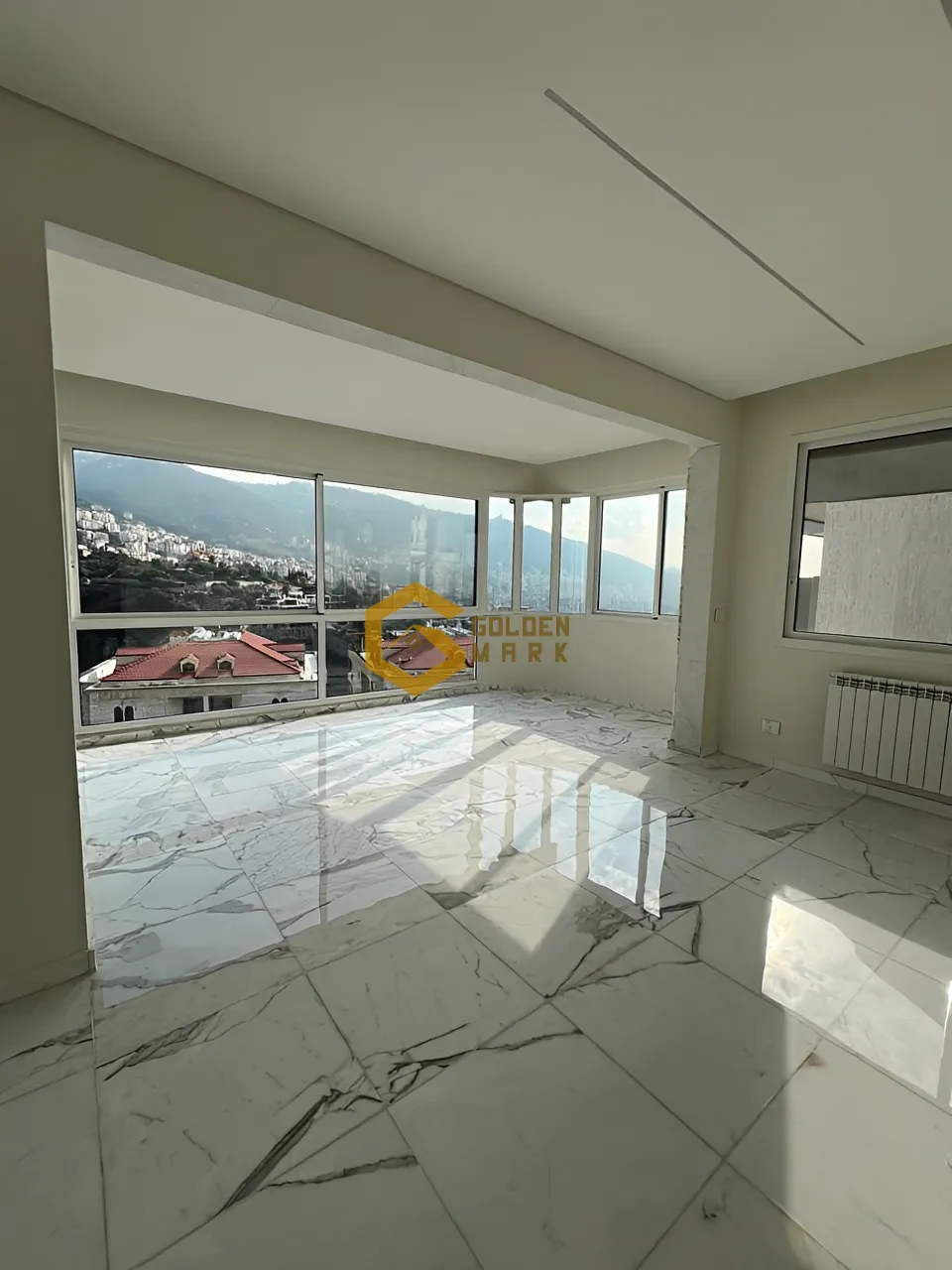Apartment for Sale in Adma w Dafnah - 3 bed, 4 bath