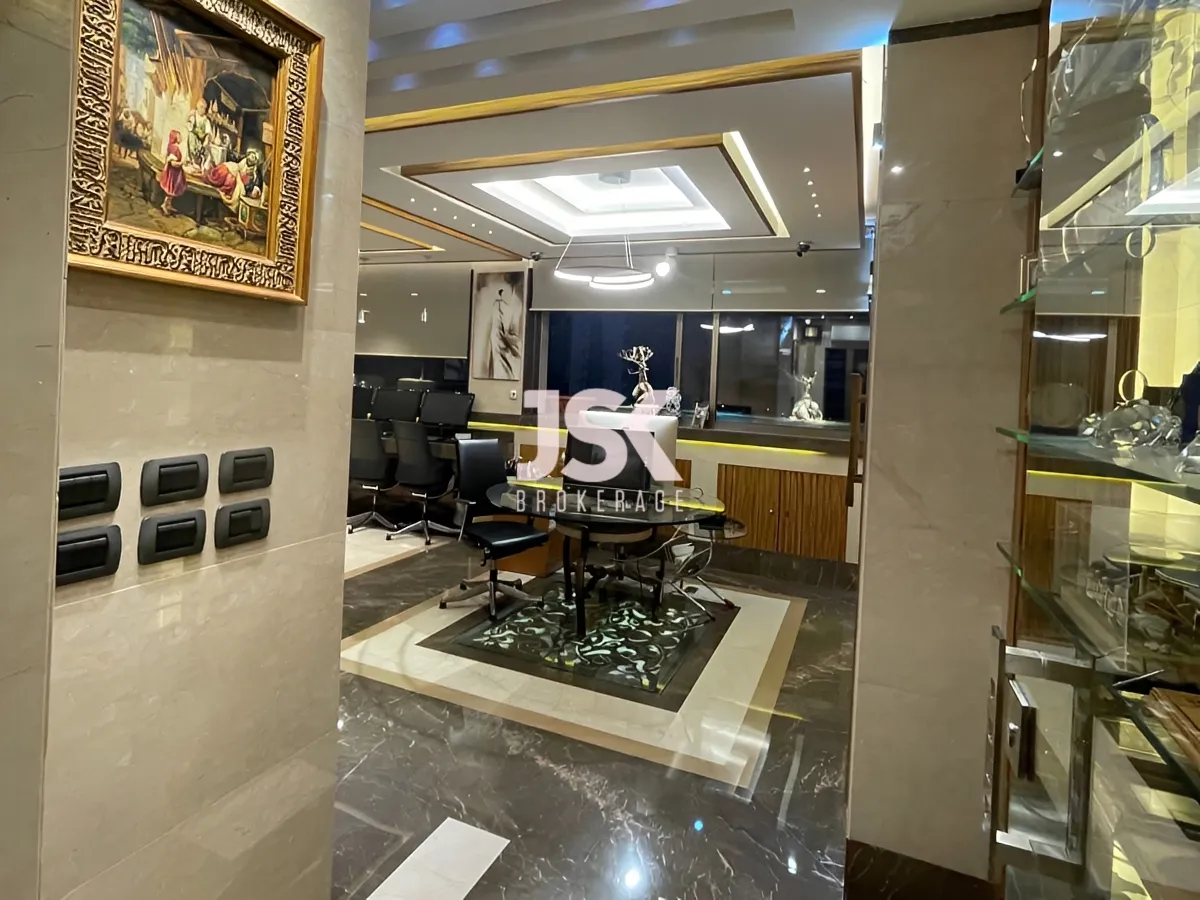 Office for Sale in Jnah