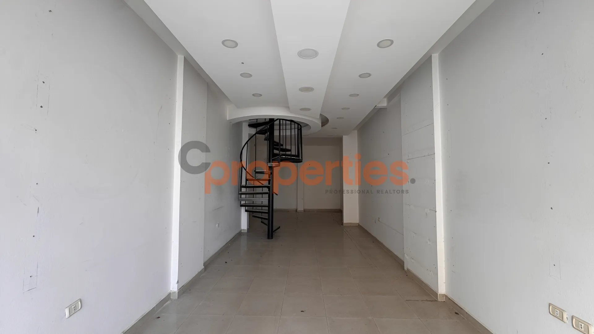 Shop for Rent in Aaoukar