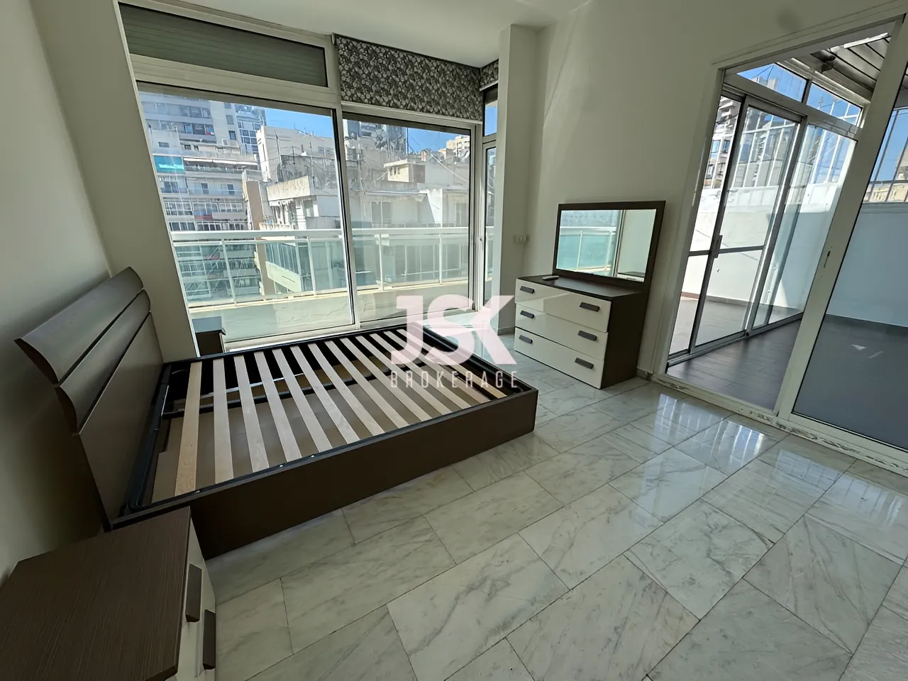 Loft for Sale in Ras